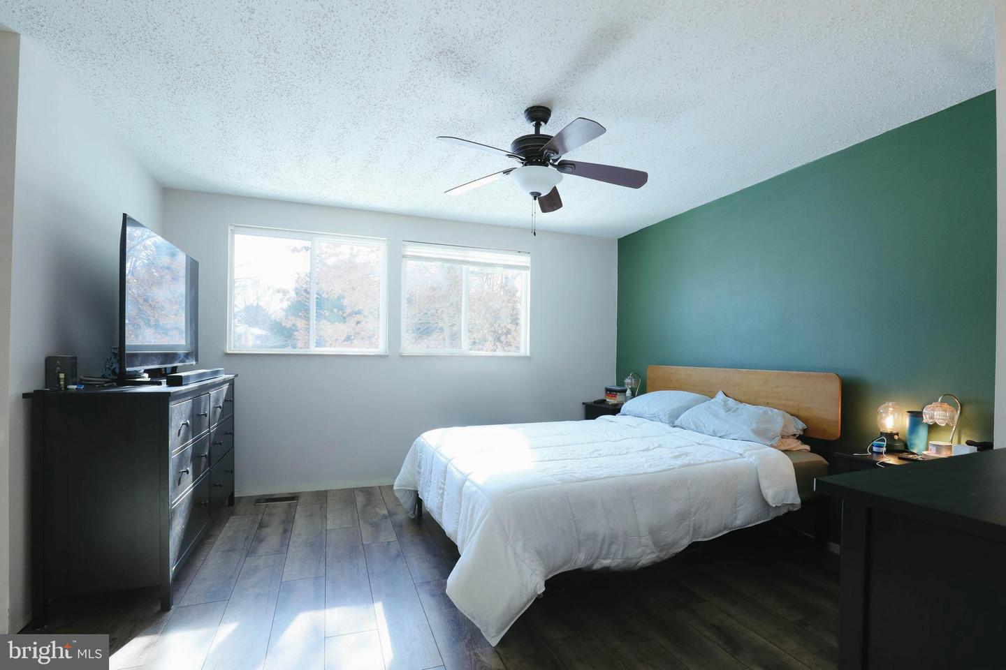 13568 BENTLEY CIR, WOODBRIDGE, Virginia 22192, 3 Bedrooms Bedrooms, ,1 BathroomBathrooms,Residential,For sale,13568 BENTLEY CIR,VAPW2111682 MLS # VAPW2111682