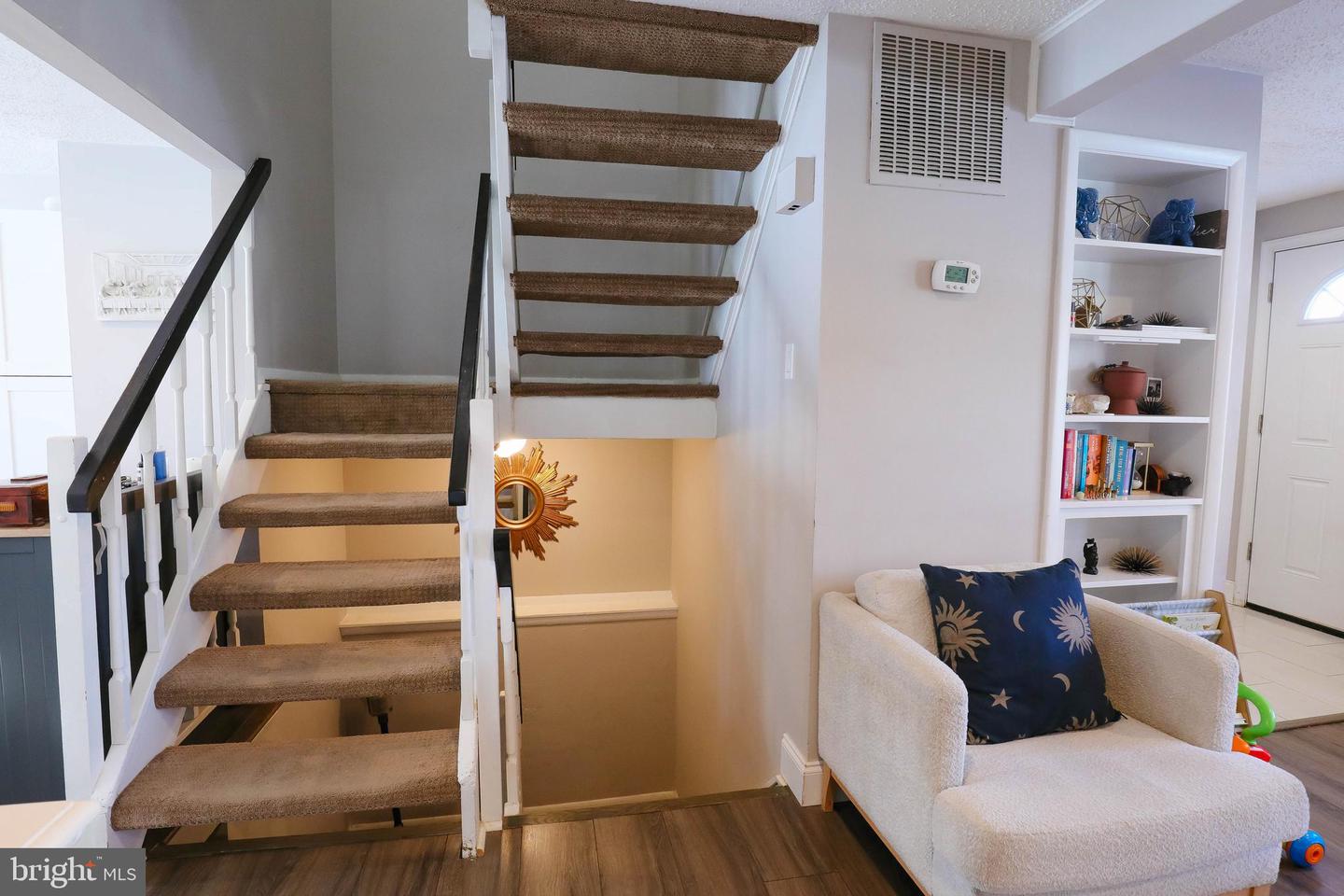 13568 BENTLEY CIR, WOODBRIDGE, Virginia 22192, 3 Bedrooms Bedrooms, ,1 BathroomBathrooms,Residential,For sale,13568 BENTLEY CIR,VAPW2111682 MLS # VAPW2111682