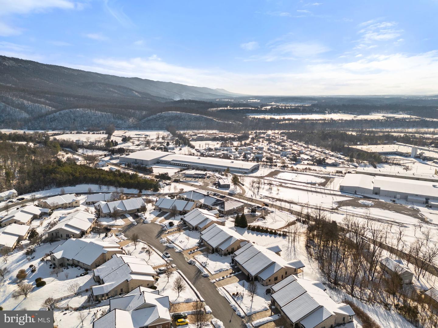 148 DANIEL CT, STRASBURG, Virginia 22657, 3 Bedrooms Bedrooms, ,2 BathroomsBathrooms,Residential,For sale,148 DANIEL CT,VASH2013502 MLS # VASH2013502