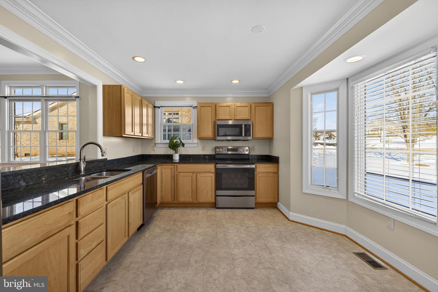 148 DANIEL CT, STRASBURG, Virginia 22657, 3 Bedrooms Bedrooms, ,2 BathroomsBathrooms,Residential,For sale,148 DANIEL CT,VASH2013502 MLS # VASH2013502