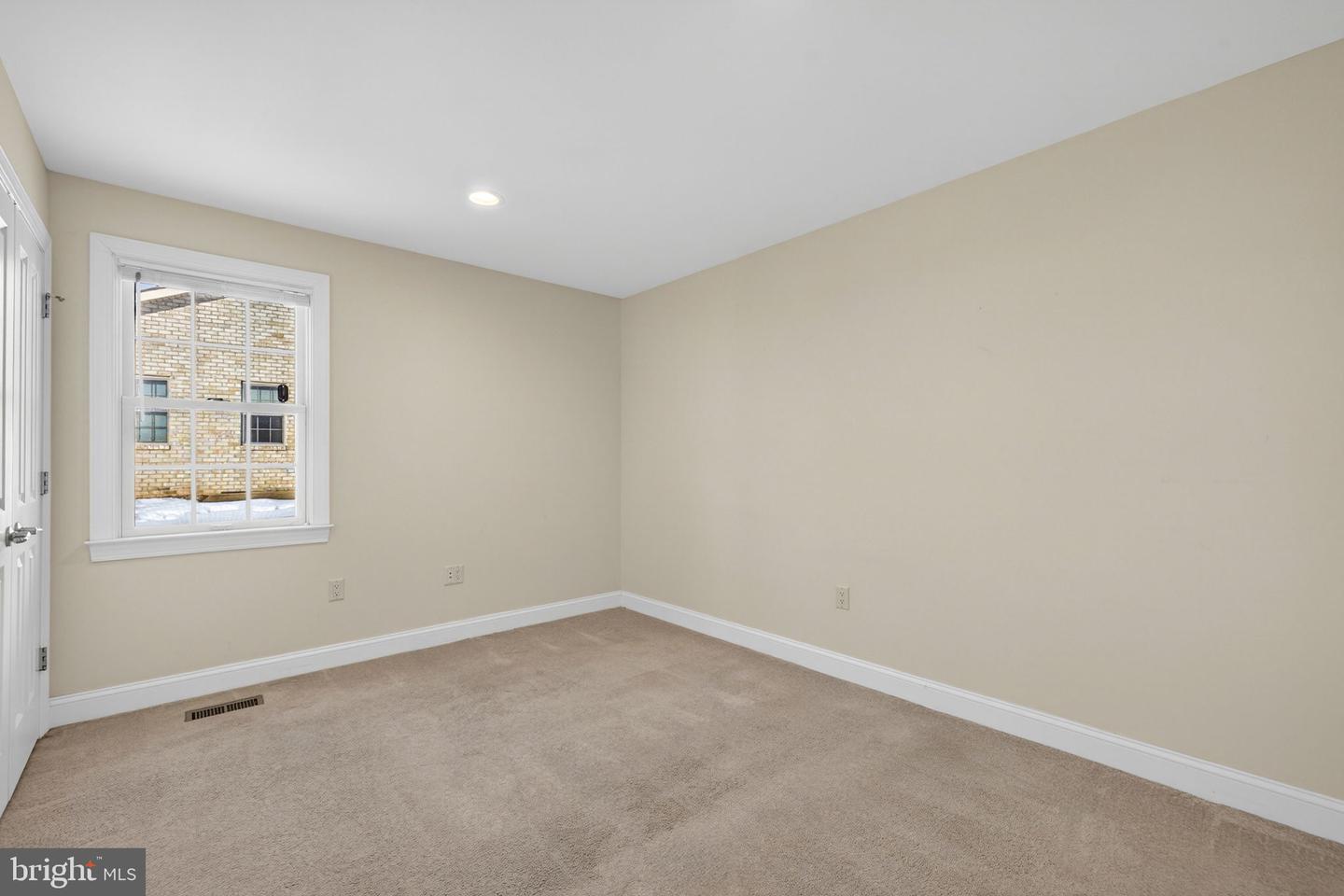 148 DANIEL CT, STRASBURG, Virginia 22657, 3 Bedrooms Bedrooms, ,2 BathroomsBathrooms,Residential,For sale,148 DANIEL CT,VASH2013502 MLS # VASH2013502