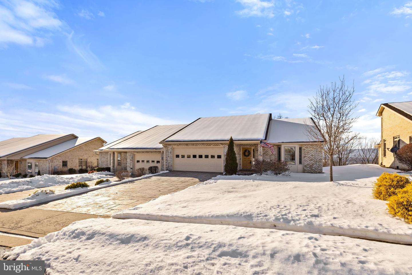 148 DANIEL CT, STRASBURG, Virginia 22657, 3 Bedrooms Bedrooms, ,2 BathroomsBathrooms,Residential,For sale,148 DANIEL CT,VASH2013502 MLS # VASH2013502