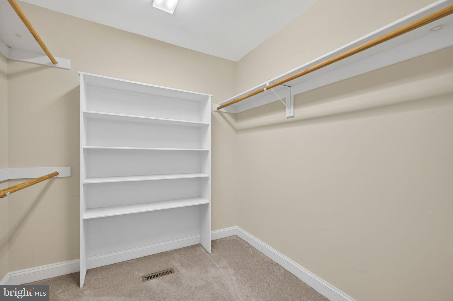 148 DANIEL CT, STRASBURG, Virginia 22657, 3 Bedrooms Bedrooms, ,2 BathroomsBathrooms,Residential,For sale,148 DANIEL CT,VASH2013502 MLS # VASH2013502