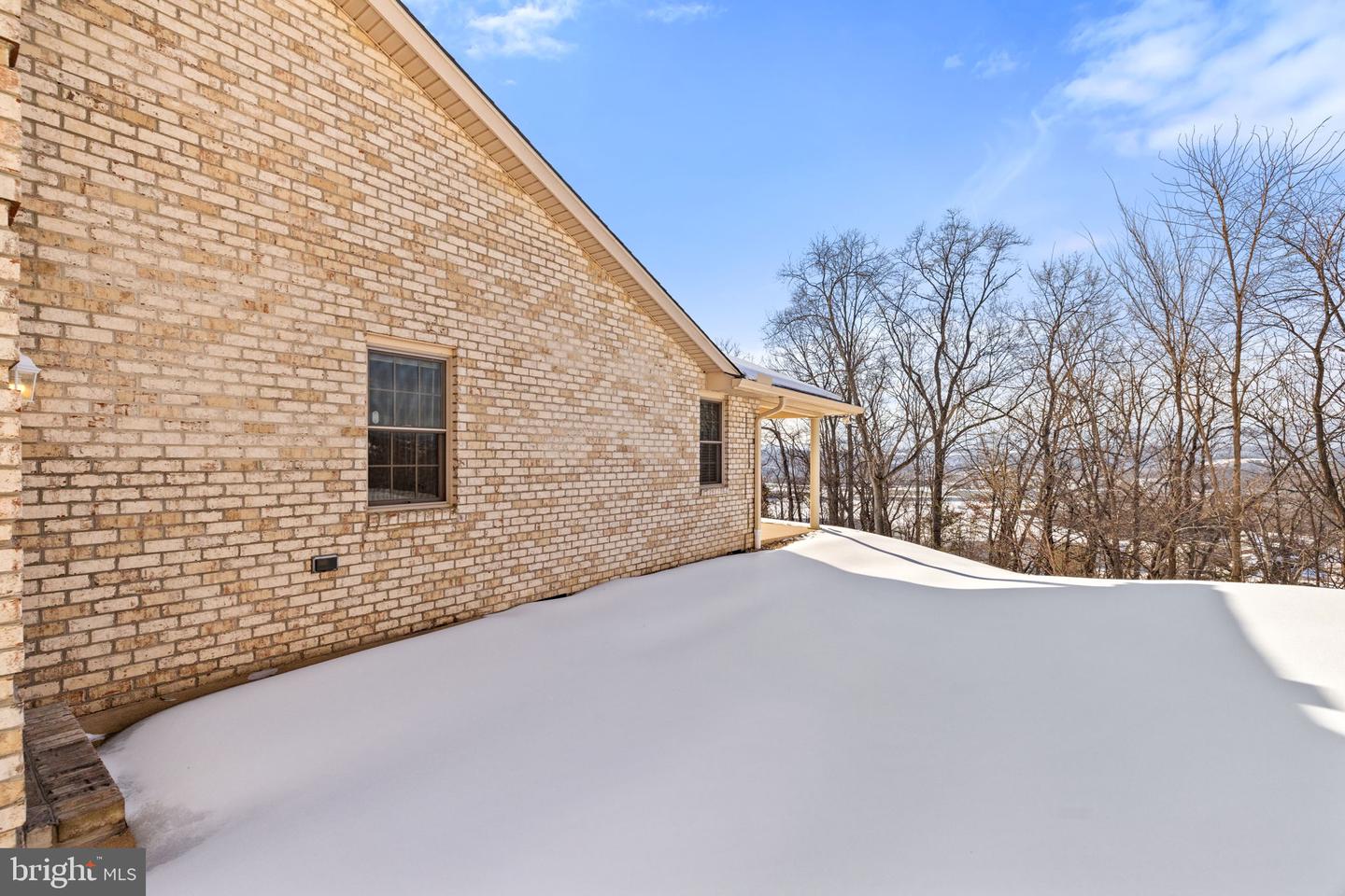 148 DANIEL CT, STRASBURG, Virginia 22657, 3 Bedrooms Bedrooms, ,2 BathroomsBathrooms,Residential,For sale,148 DANIEL CT,VASH2013502 MLS # VASH2013502