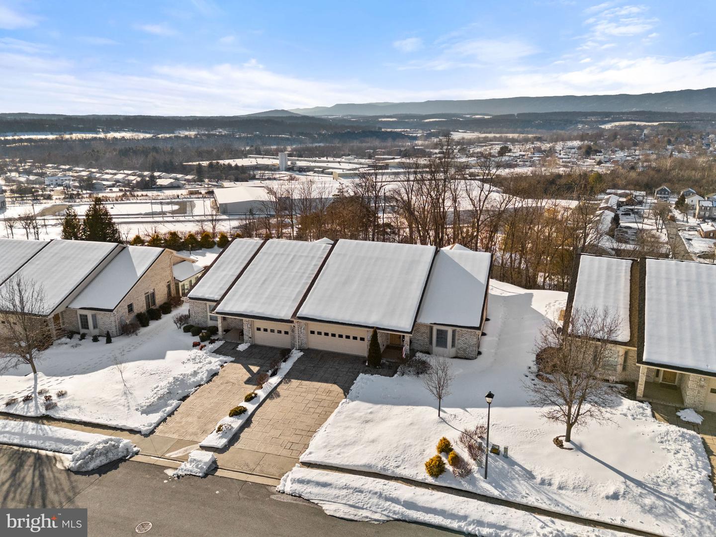 148 DANIEL CT, STRASBURG, Virginia 22657, 3 Bedrooms Bedrooms, ,2 BathroomsBathrooms,Residential,For sale,148 DANIEL CT,VASH2013502 MLS # VASH2013502