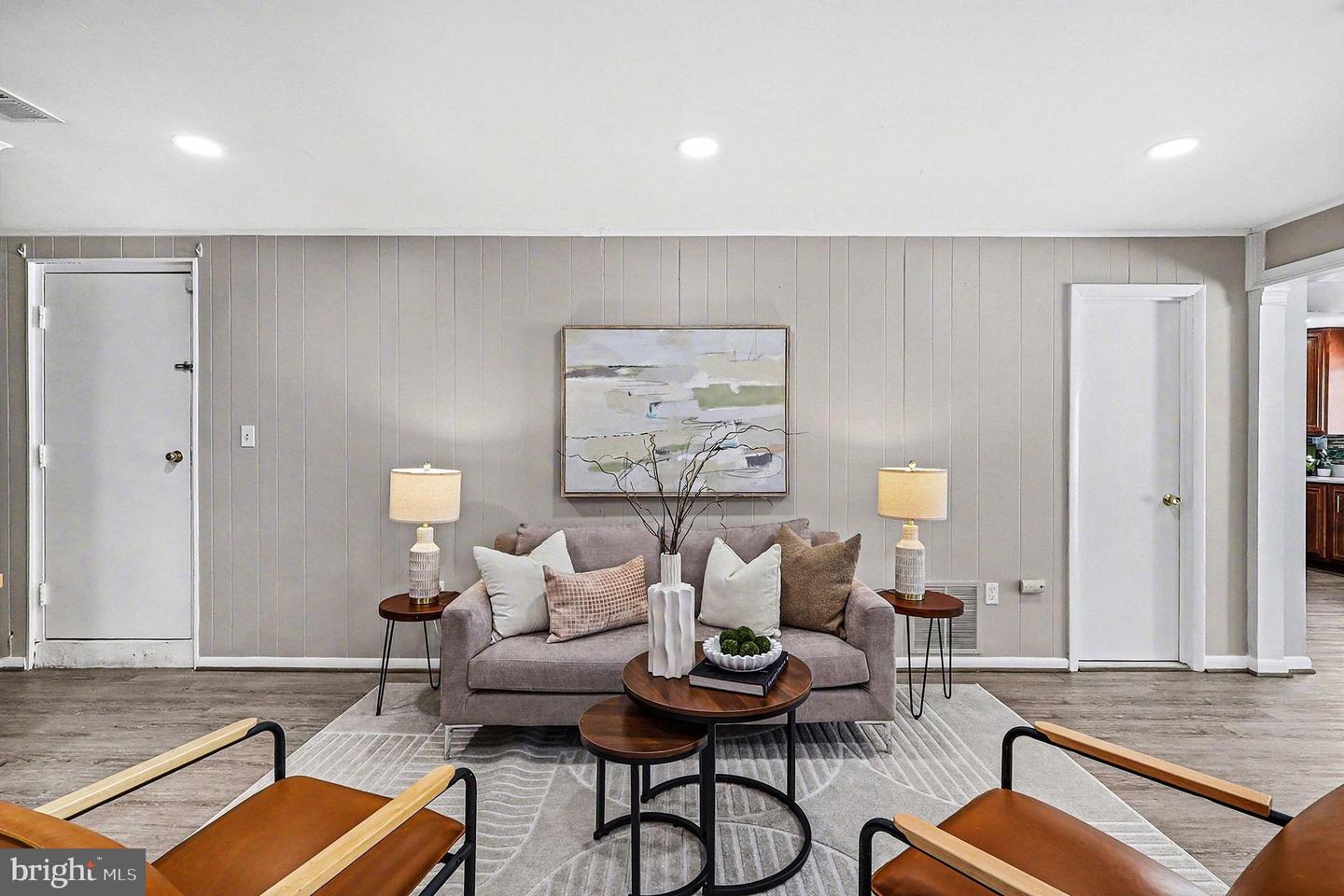 2402 24TH ST SE, WASHINGTON, District Of Columbia 20020, 3 Bedrooms Bedrooms, 6 Rooms Rooms,2 BathroomsBathrooms,Residential,For sale,2402 24TH ST SE,DCDC2244416 MLS # DCDC2244416