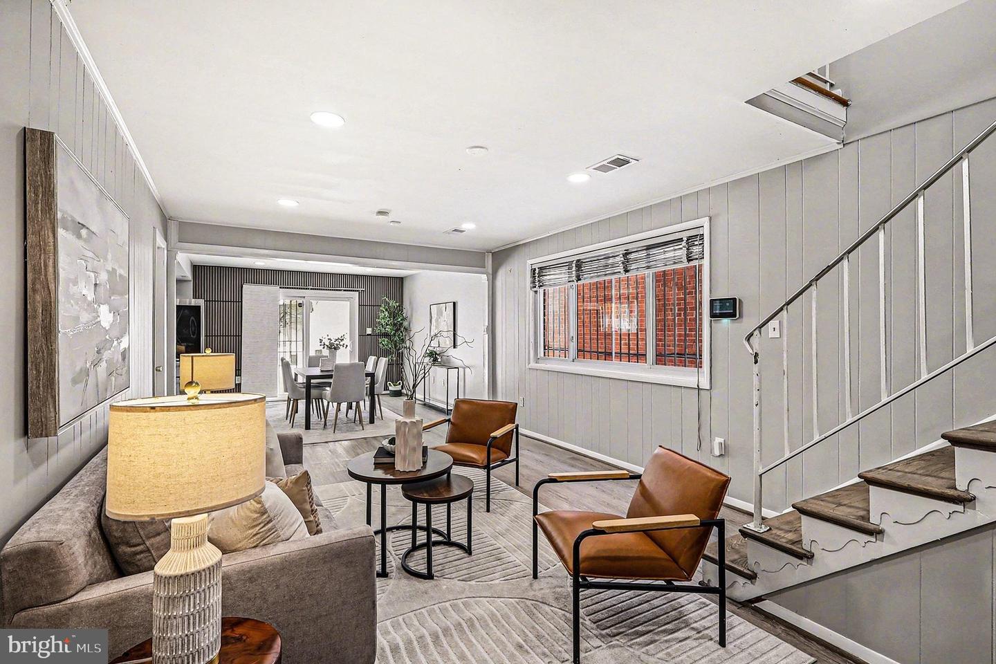 2402 24TH ST SE, WASHINGTON, District Of Columbia 20020, 3 Bedrooms Bedrooms, 6 Rooms Rooms,2 BathroomsBathrooms,Residential,For sale,2402 24TH ST SE,DCDC2244416 MLS # DCDC2244416