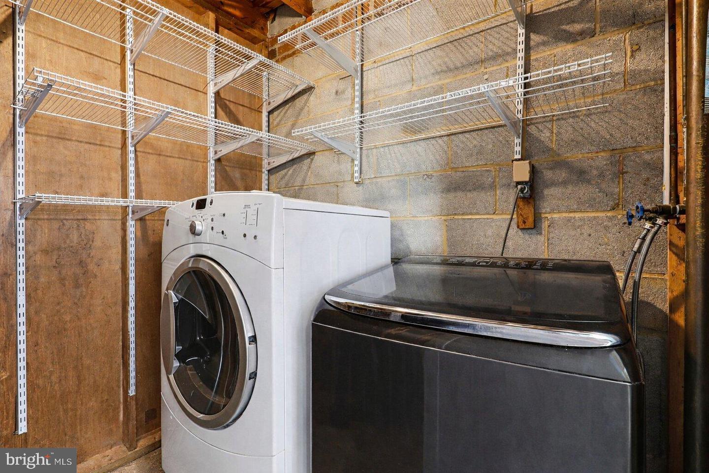 2402 24TH ST SE, WASHINGTON, District Of Columbia 20020, 3 Bedrooms Bedrooms, 6 Rooms Rooms,2 BathroomsBathrooms,Residential,For sale,2402 24TH ST SE,DCDC2244416 MLS # DCDC2244416