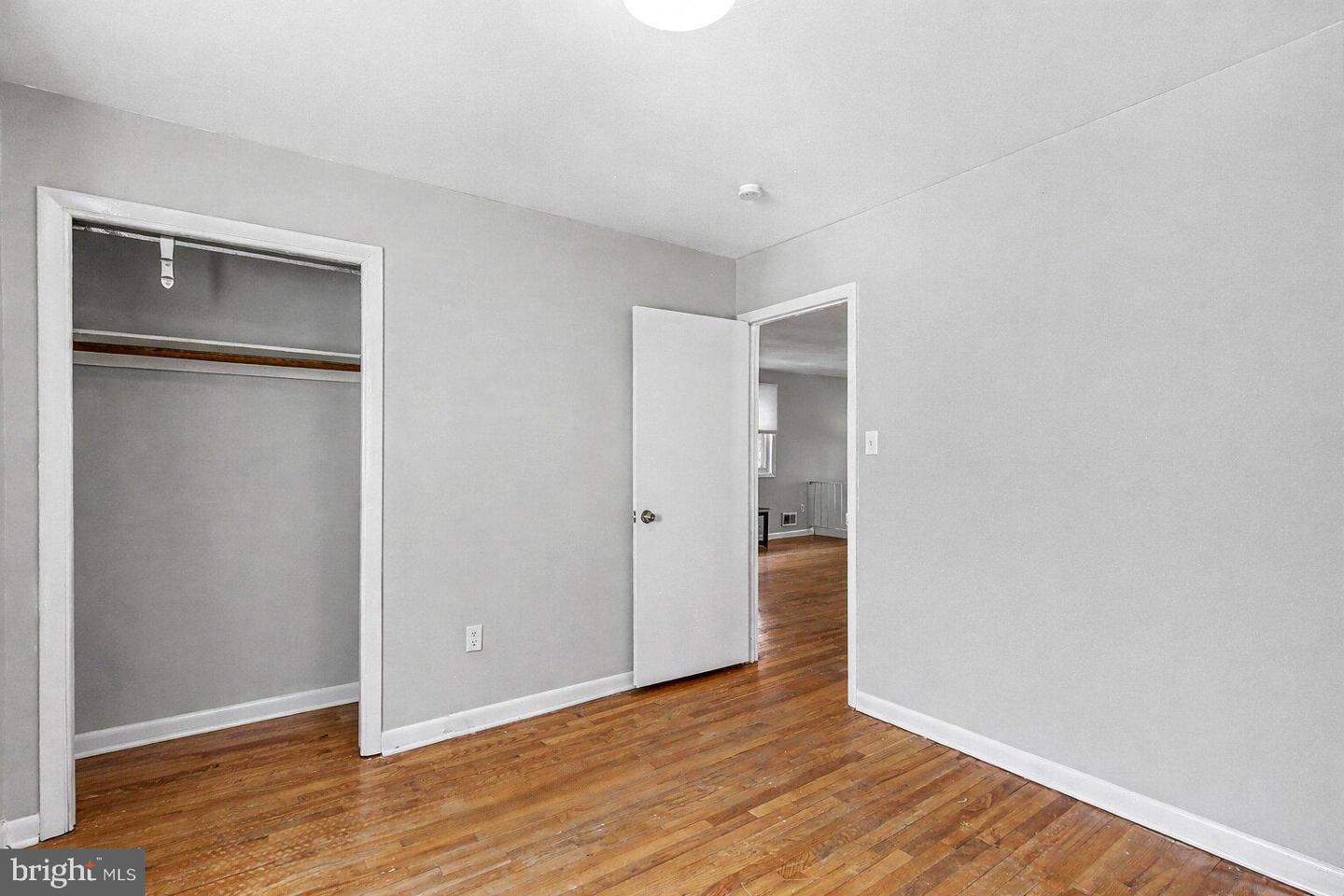 2402 24TH ST SE, WASHINGTON, District Of Columbia 20020, 3 Bedrooms Bedrooms, 6 Rooms Rooms,2 BathroomsBathrooms,Residential,For sale,2402 24TH ST SE,DCDC2244416 MLS # DCDC2244416