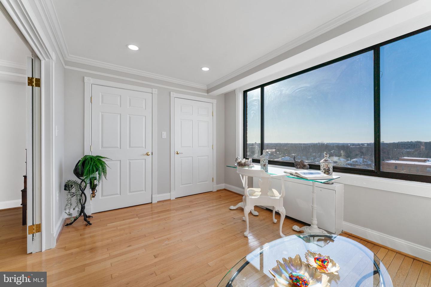 3315 WISCONSIN AVE NW #707, WASHINGTON, District Of Columbia 20016, 2 Bedrooms Bedrooms, ,1 BathroomBathrooms,Residential,For sale,3315 WISCONSIN AVE NW #707,DCDC2244434 MLS # DCDC2244434