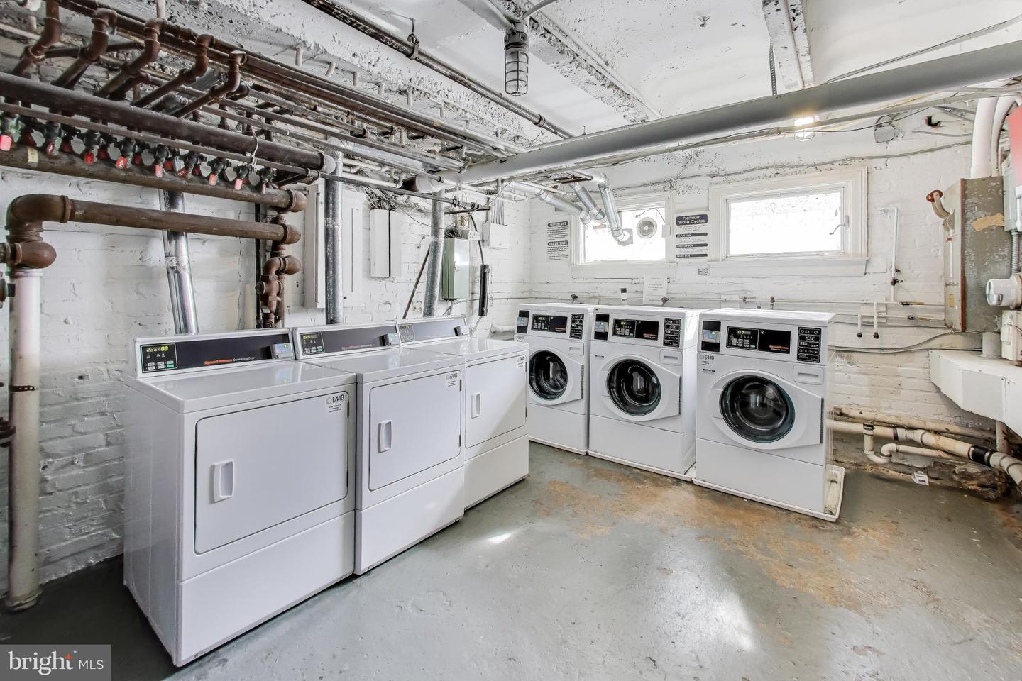 3600 CONNECTICUT AVE NW #405, WASHINGTON, District Of Columbia 20008, ,1 BathroomBathrooms,Residential,For sale,3600 CONNECTICUT AVE NW #405,DCDC2244446 MLS # DCDC2244446