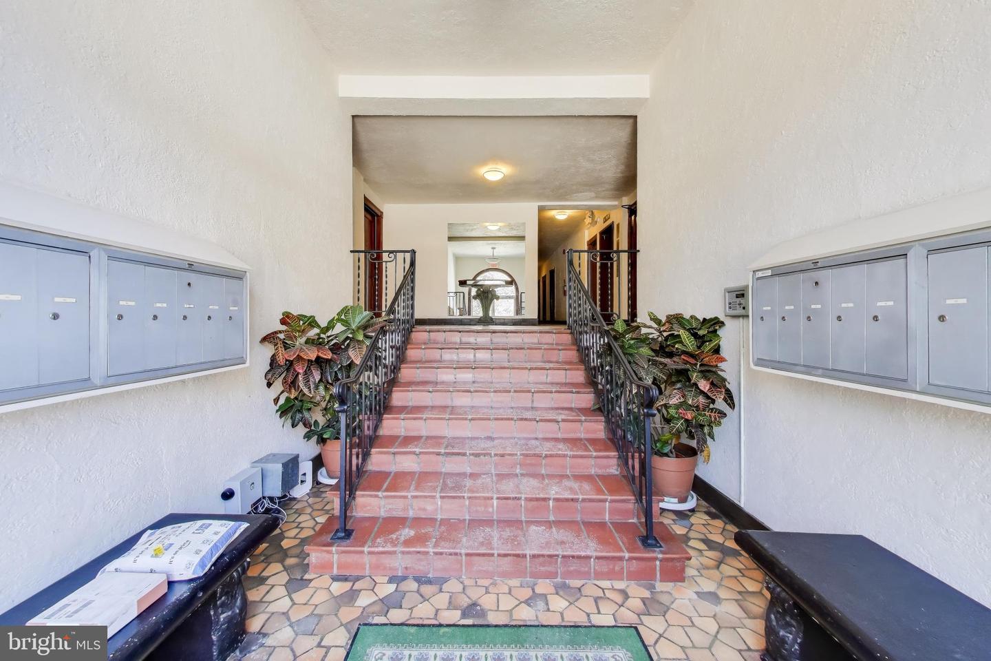 3600 CONNECTICUT AVE NW #405, WASHINGTON, District Of Columbia 20008, ,1 BathroomBathrooms,Residential,For sale,3600 CONNECTICUT AVE NW #405,DCDC2244446 MLS # DCDC2244446