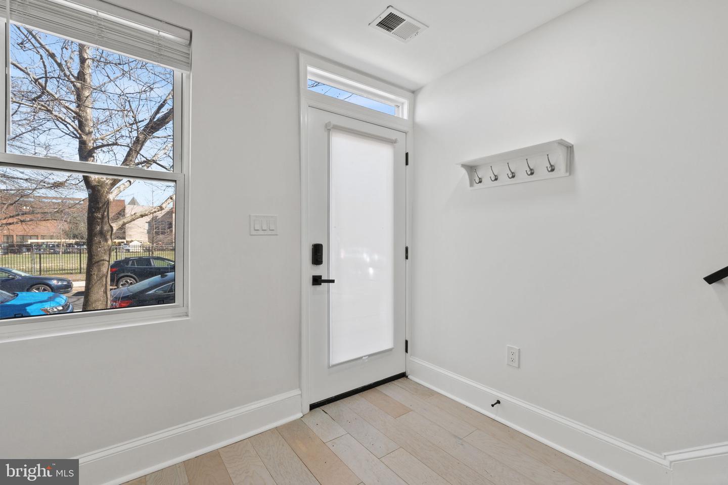 1510 10TH ST NW, WASHINGTON, District Of Columbia 20001, 7 Bedrooms Bedrooms, ,5 BathroomsBathrooms,Residential,For sale,1510 10TH ST NW,DCDC2244466 MLS # DCDC2244466