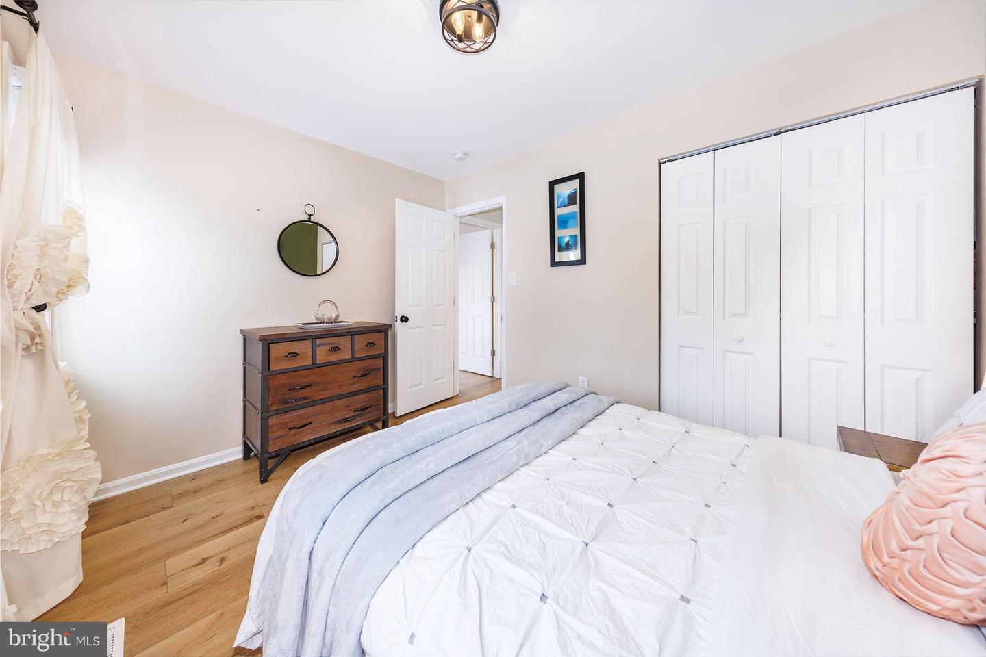 2104 MALEADY DR, HERNDON, Virginia 20170, 6 Bedrooms Bedrooms, 14 Rooms Rooms,3 BathroomsBathrooms,Residential,For sale,2104 MALEADY DR,VAFX2288822 MLS # VAFX2288822