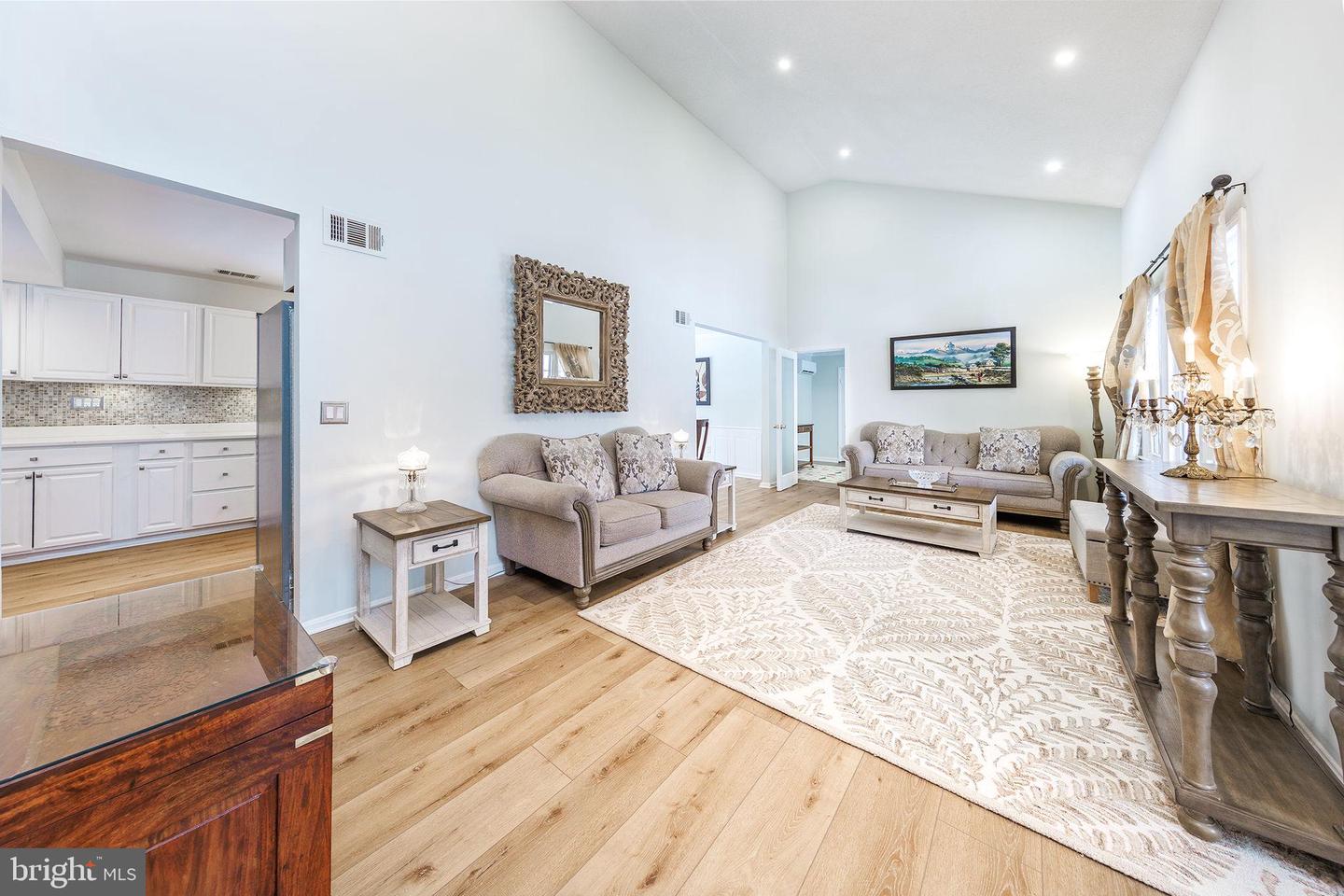 2104 MALEADY DR, HERNDON, Virginia 20170, 6 Bedrooms Bedrooms, 14 Rooms Rooms,3 BathroomsBathrooms,Residential,For sale,2104 MALEADY DR,VAFX2288822 MLS # VAFX2288822