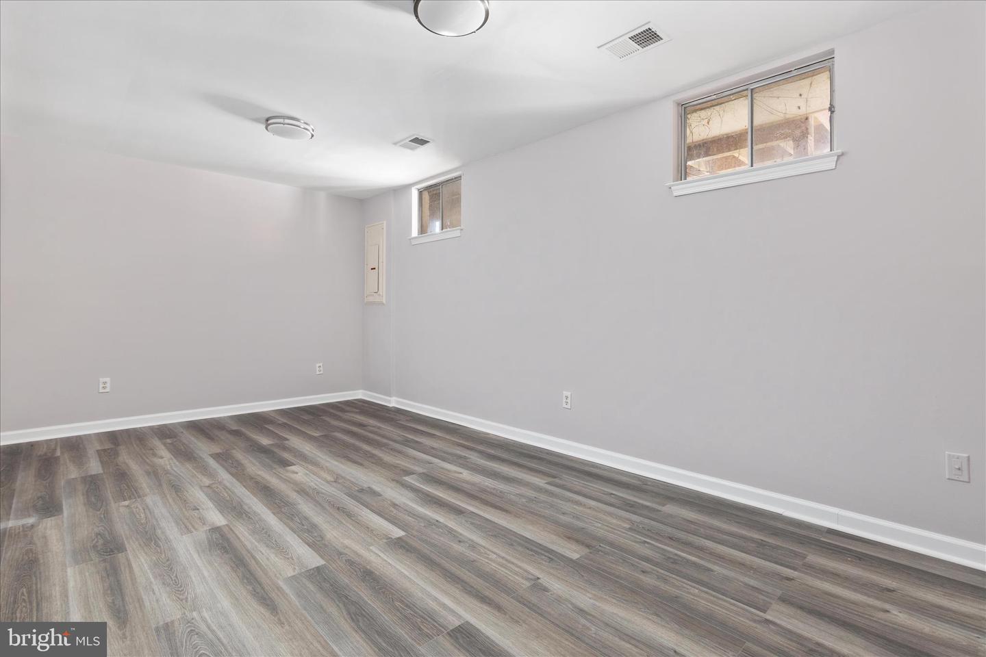 2792 BRIER POND CIR, WOODBRIDGE, Virginia 22191, 3 Bedrooms Bedrooms, ,2 BathroomsBathrooms,Residential,For sale,2792 BRIER POND CIR,VAPW2111810 MLS # VAPW2111810