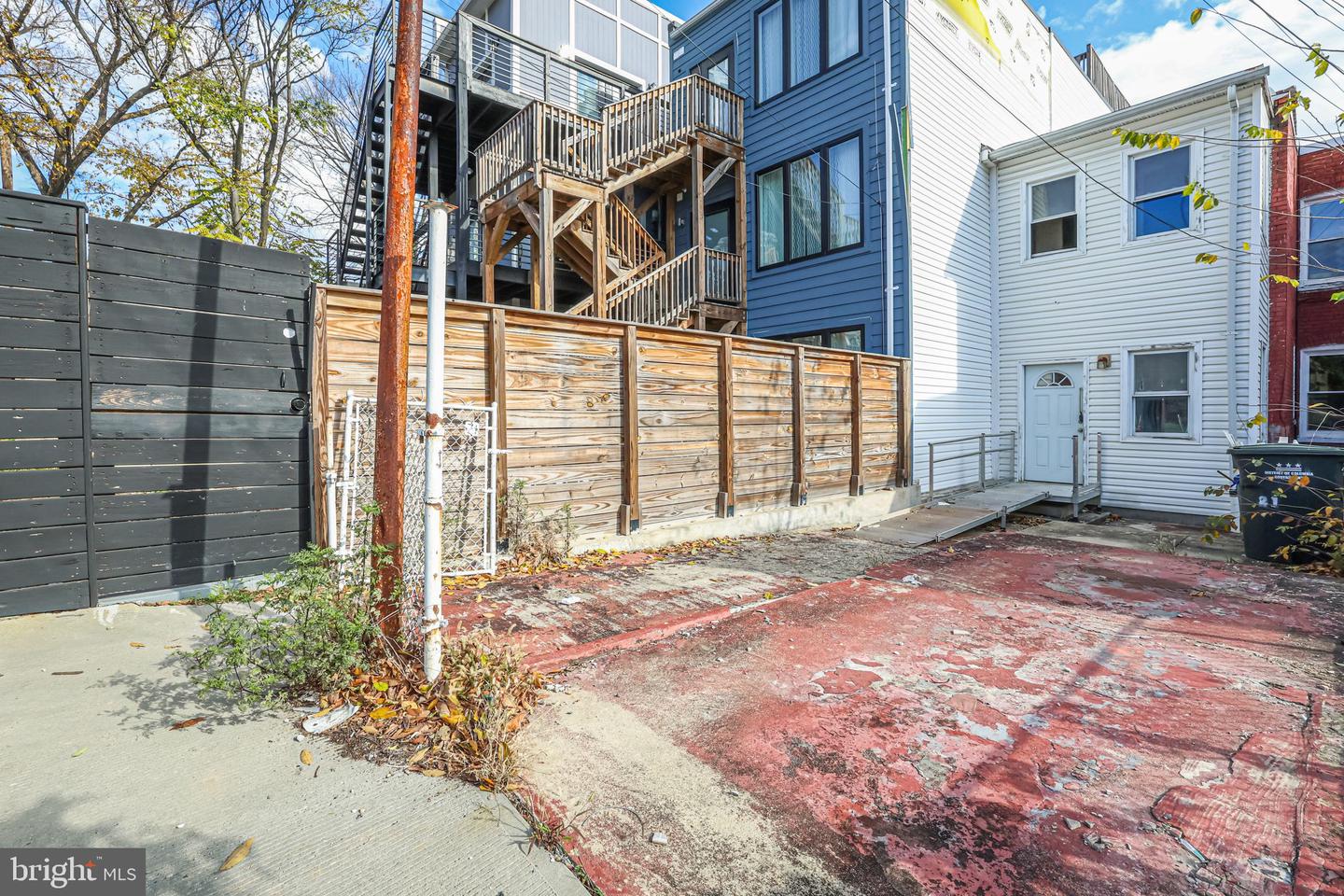 2114 4TH ST NE, WASHINGTON, District Of Columbia 20002, 3 Bedrooms Bedrooms, ,1 BathroomBathrooms,Residential,For sale,2114 4TH ST NE,DCDC2244562 MLS # DCDC2244562