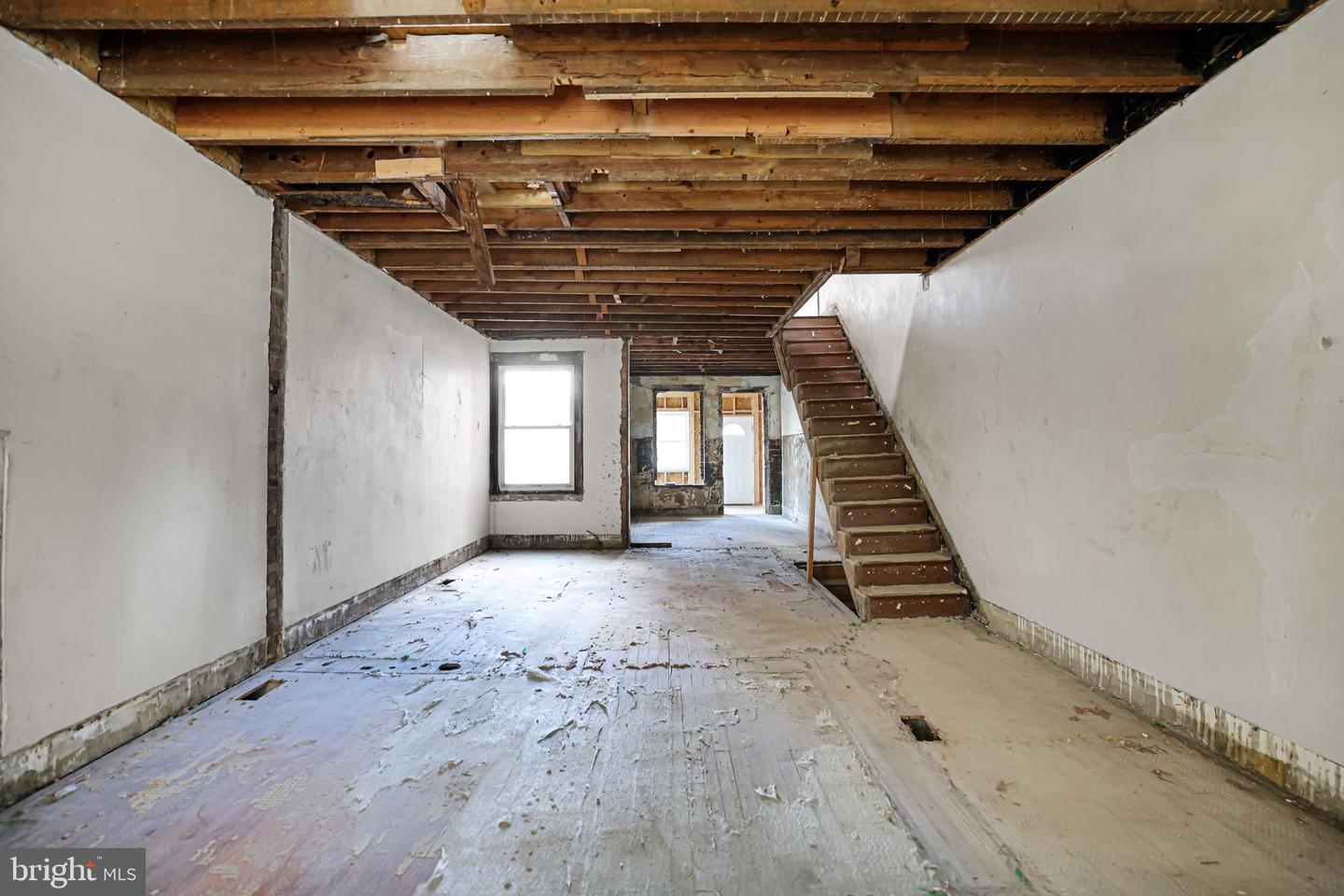 2114 4TH ST NE, WASHINGTON, District Of Columbia 20002, 3 Bedrooms Bedrooms, ,1 BathroomBathrooms,Residential,For sale,2114 4TH ST NE,DCDC2244562 MLS # DCDC2244562