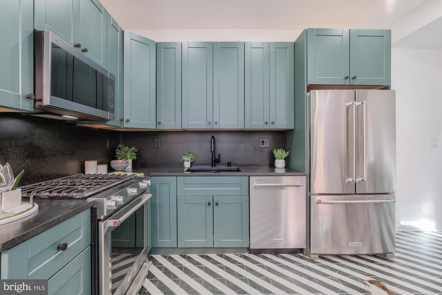 1507 MARION ST NW, WASHINGTON, District Of Columbia 20001, 4 Bedrooms Bedrooms, ,3 BathroomsBathrooms,Residential,For sale,1507 MARION ST NW,DCDC2244722 MLS # DCDC2244722