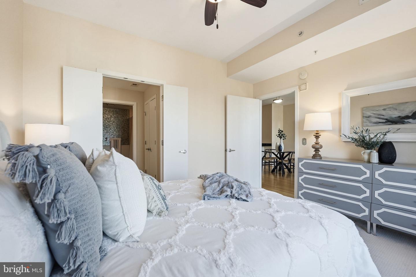 910 M ST NW #516, WASHINGTON, District Of Columbia 20001, 1 Bedroom Bedrooms, ,2 BathroomsBathrooms,Residential,For sale,910 M ST NW #516,DCDC2244772 MLS # DCDC2244772