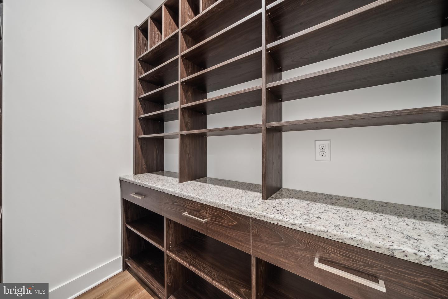 114 LOGAN WAY, TAPPAHANNOCK, Virginia 22560, 3 Bedrooms Bedrooms, 7 Rooms Rooms,2 BathroomsBathrooms,Residential,For sale,114 LOGAN WAY,VAES2002112 MLS # VAES2002112