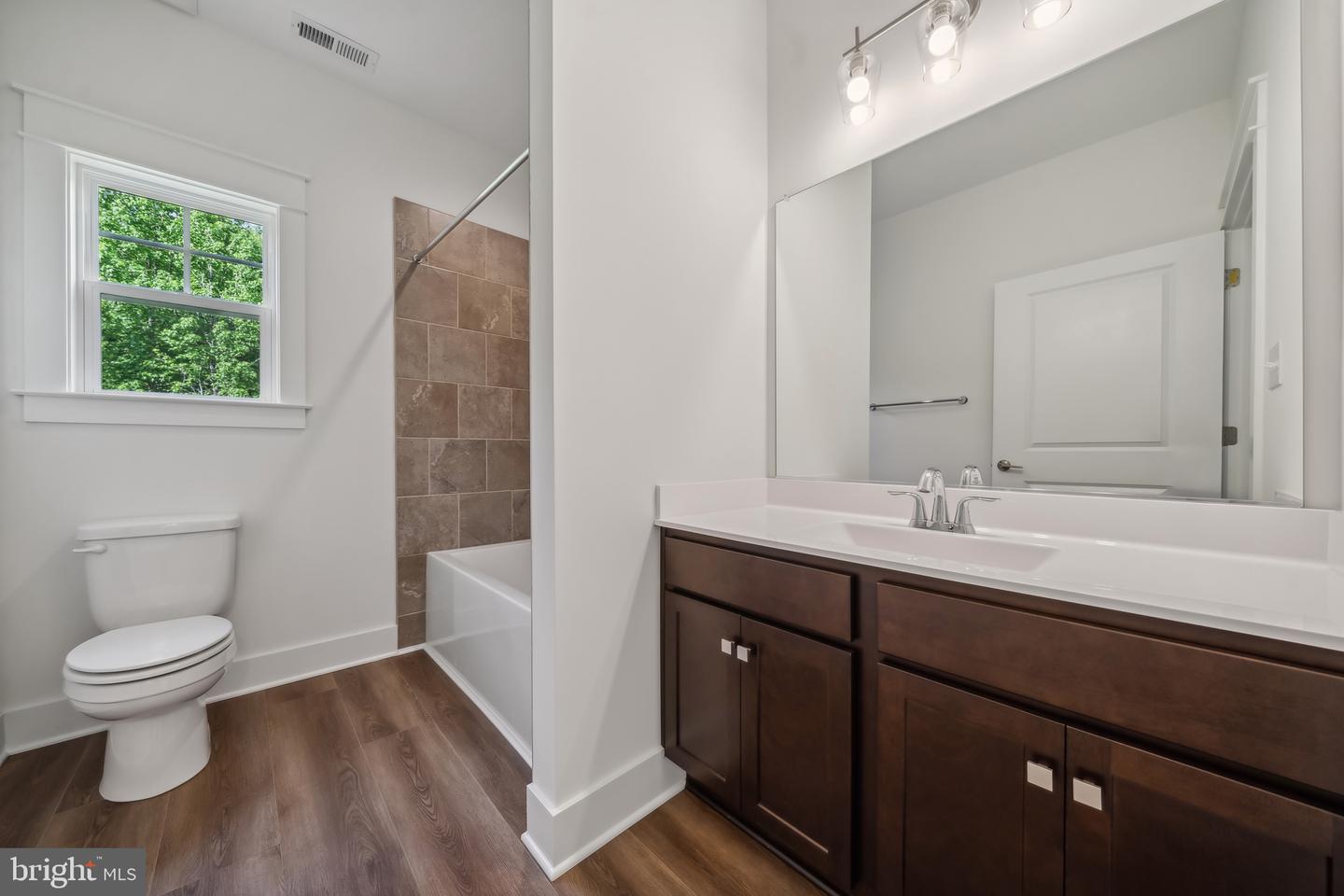 114 LOGAN WAY, TAPPAHANNOCK, Virginia 22560, 3 Bedrooms Bedrooms, 7 Rooms Rooms,2 BathroomsBathrooms,Residential,For sale,114 LOGAN WAY,VAES2002112 MLS # VAES2002112