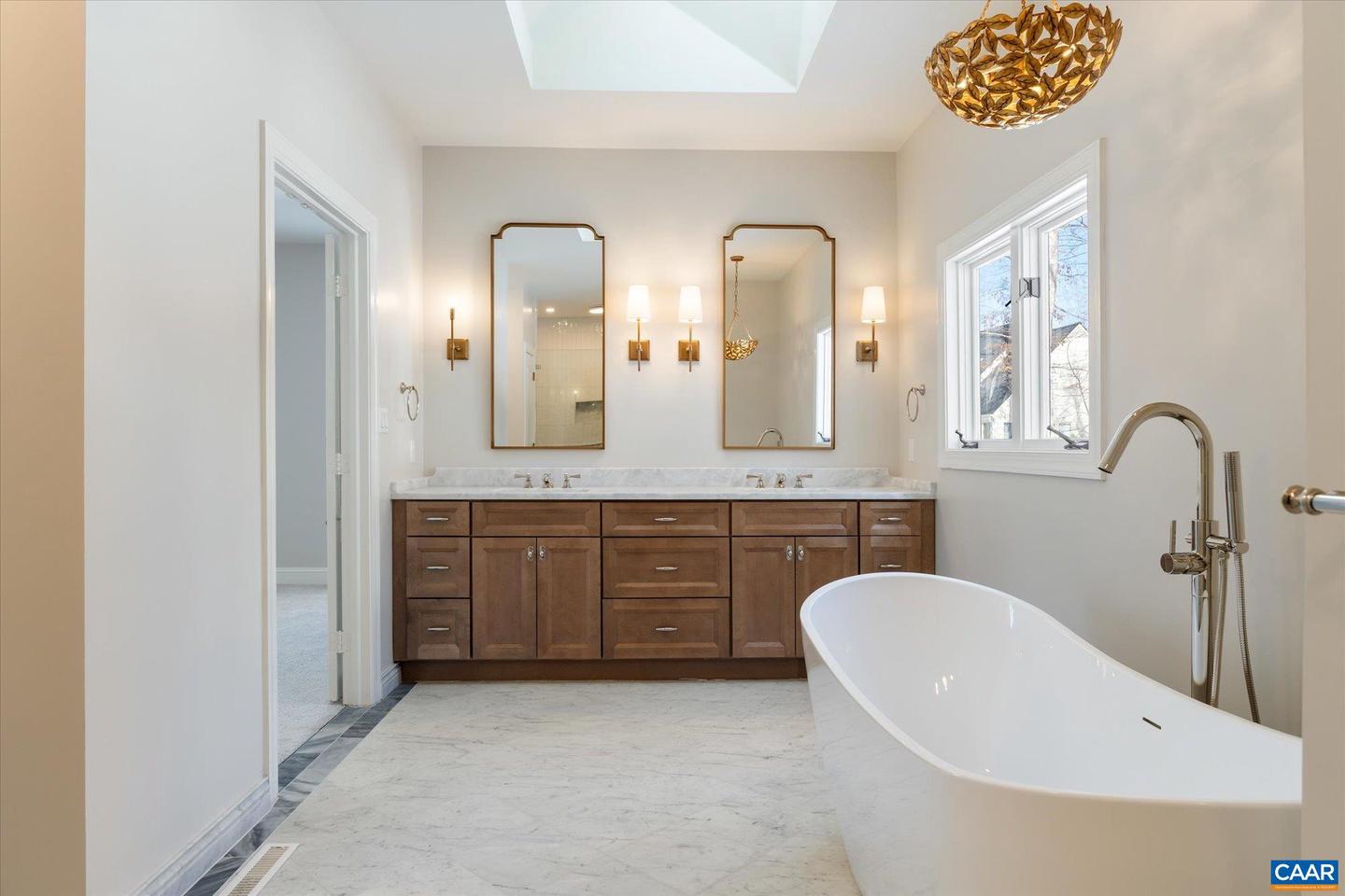 3280 MELROSE LN, KESWICK, Virginia 22947, 5 Bedrooms Bedrooms, ,3 BathroomsBathrooms,Residential,For sale,3280 MELROSE LN,673047 MLS # 673047