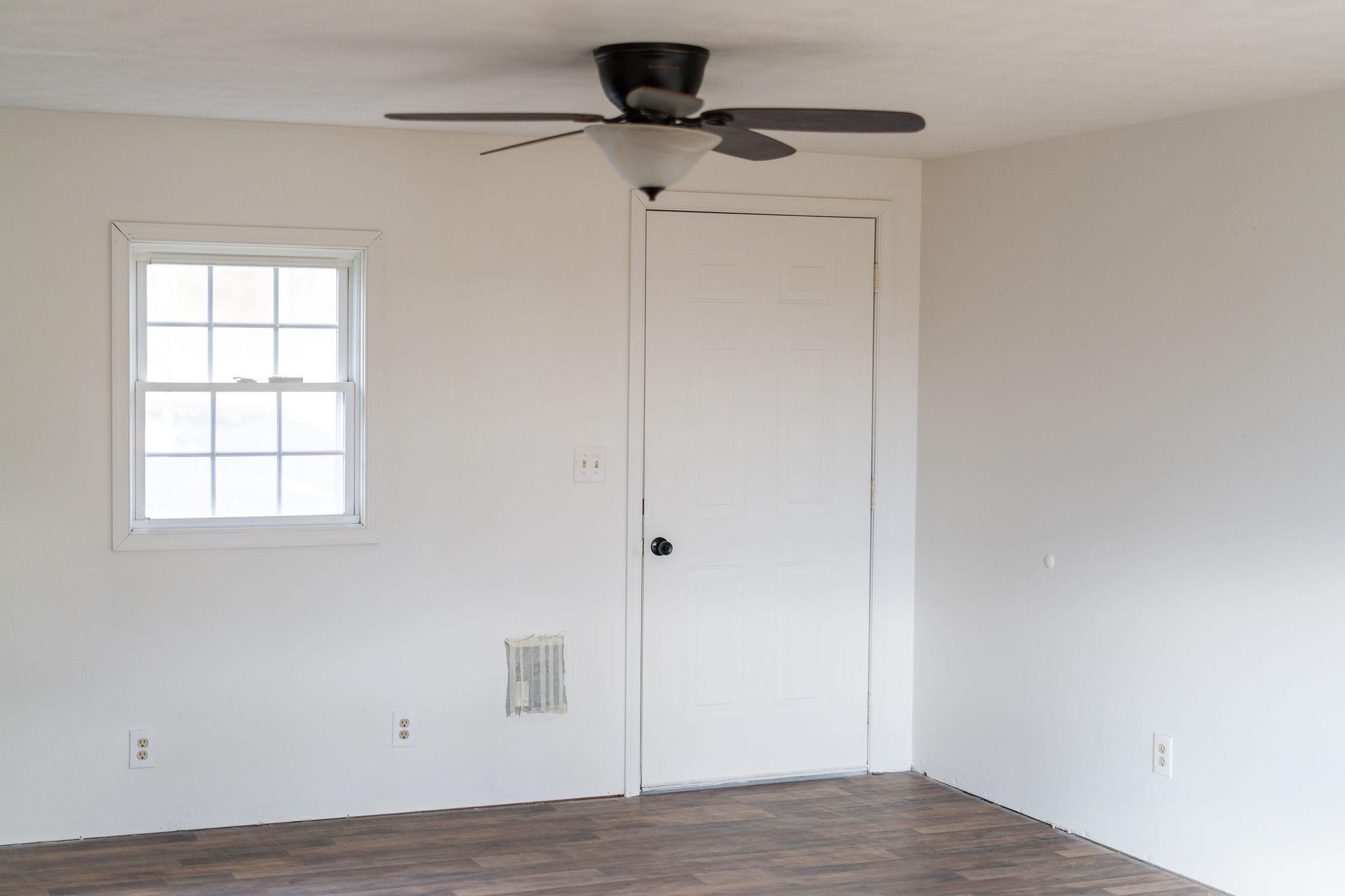 2594 LEE JACKSON HWY, STAUNTON, Virginia 24401, 2 Bedrooms Bedrooms, ,1 BathroomBathrooms,Residential,2594 LEE JACKSON HWY,672111 MLS # 672111