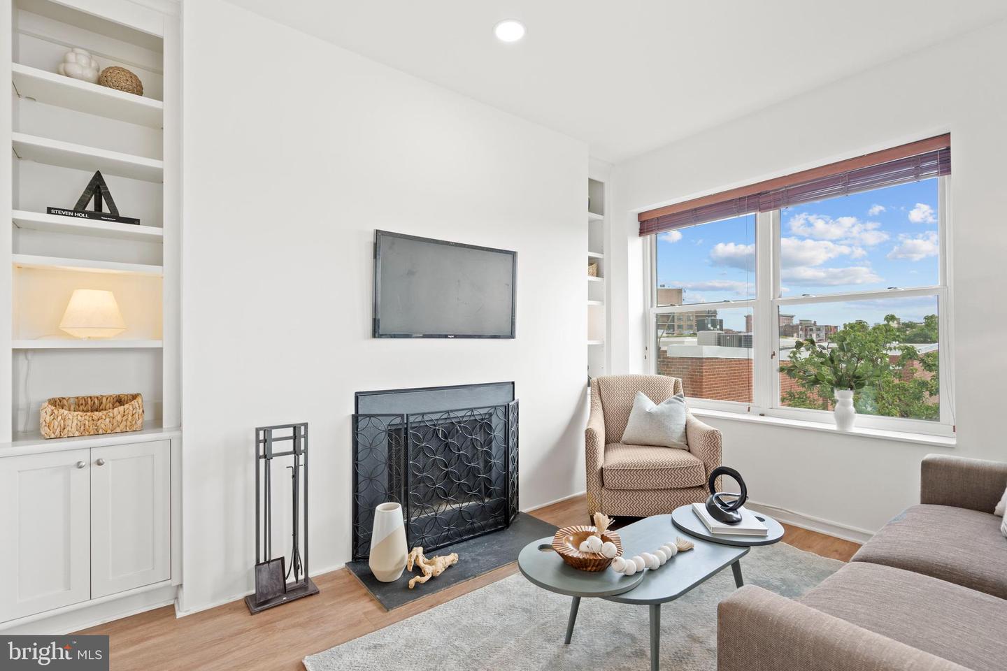 1736 WILLARD ST NW #506, WASHINGTON, District Of Columbia 20009, ,1 BathroomBathrooms,Residential,For sale,1736 WILLARD ST NW #506,DCDC2215764 MLS # DCDC2215764