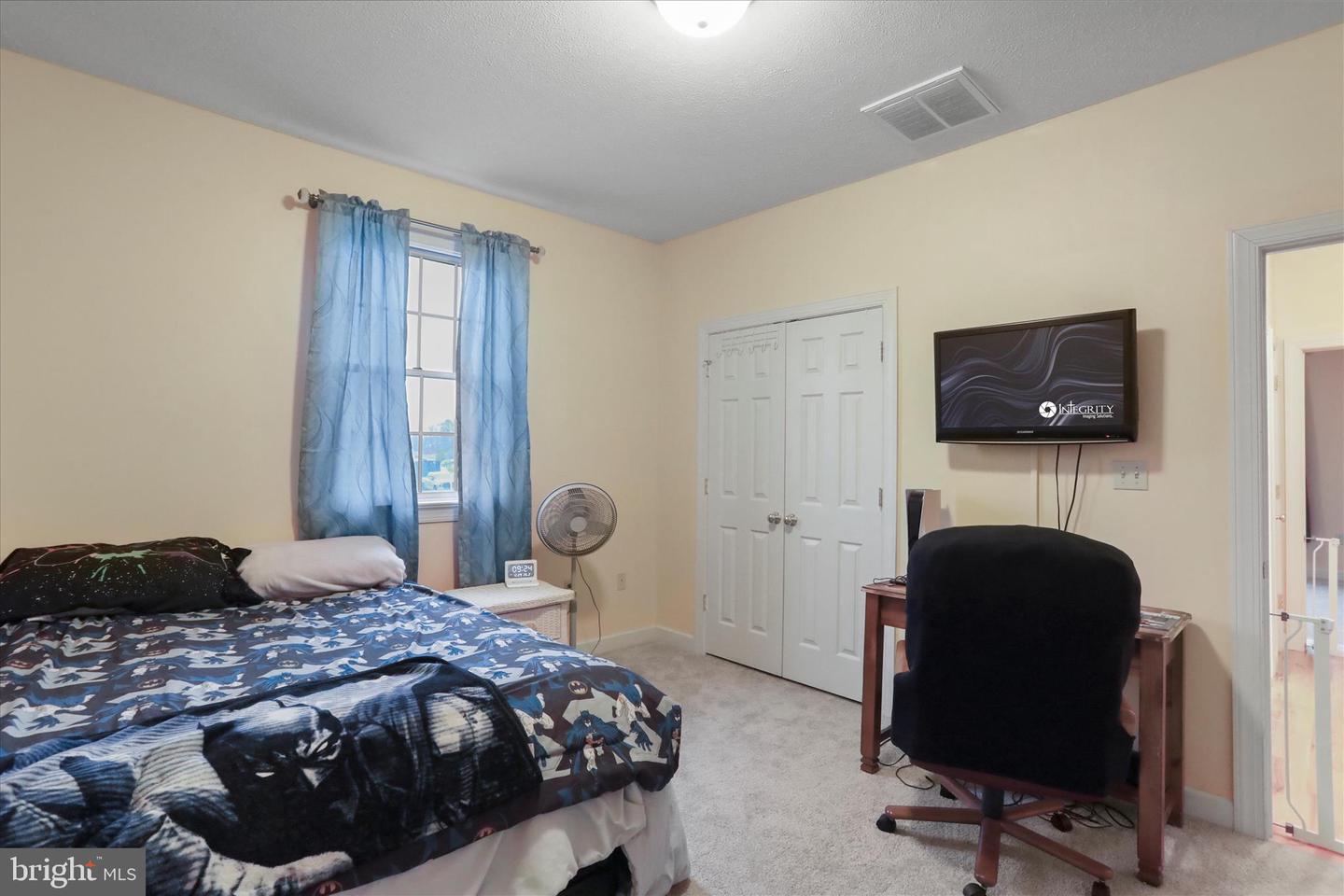 307 CRAIG DR, STEPHENS CITY, Virginia 22655, 3 Bedrooms Bedrooms, ,2 BathroomsBathrooms,Residential,For sale,307 CRAIG DR,VAFV2038168 MLS # VAFV2038168