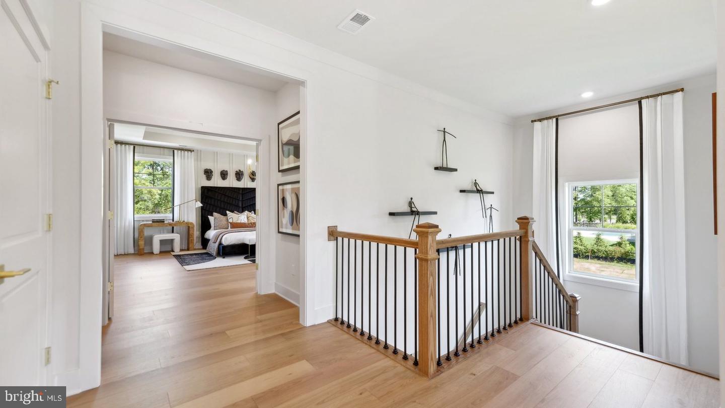 8272 COLLING MANOR CT, ALEXANDRIA, Virginia 22308, 6 Bedrooms Bedrooms, ,6 BathroomsBathrooms,Residential,For sale,8272 COLLING MANOR CT,VAFX2284346 MLS # VAFX2284346