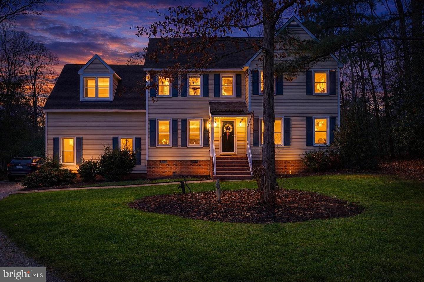 715 SAWDUST DR, MANAKIN SABOT, Virginia 23103, 4 Bedrooms Bedrooms, 14 Rooms Rooms,2 BathroomsBathrooms,Residential,For sale,715 SAWDUST DR,VAGO2000412 MLS # VAGO2000412