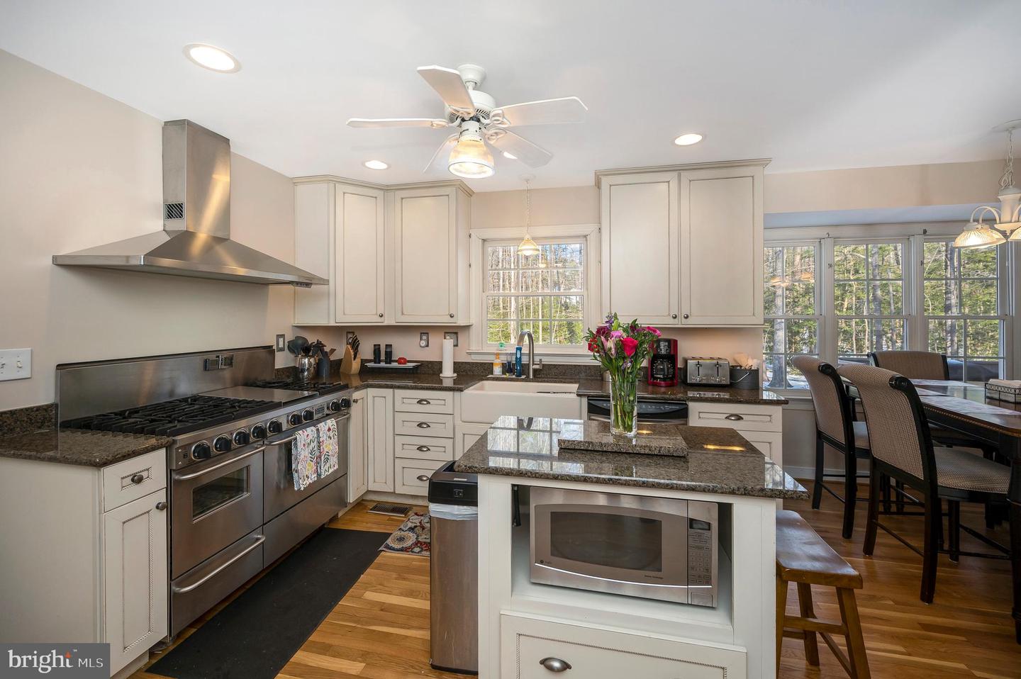 715 SAWDUST DR, MANAKIN SABOT, Virginia 23103, 4 Bedrooms Bedrooms, 14 Rooms Rooms,2 BathroomsBathrooms,Residential,For sale,715 SAWDUST DR,VAGO2000412 MLS # VAGO2000412