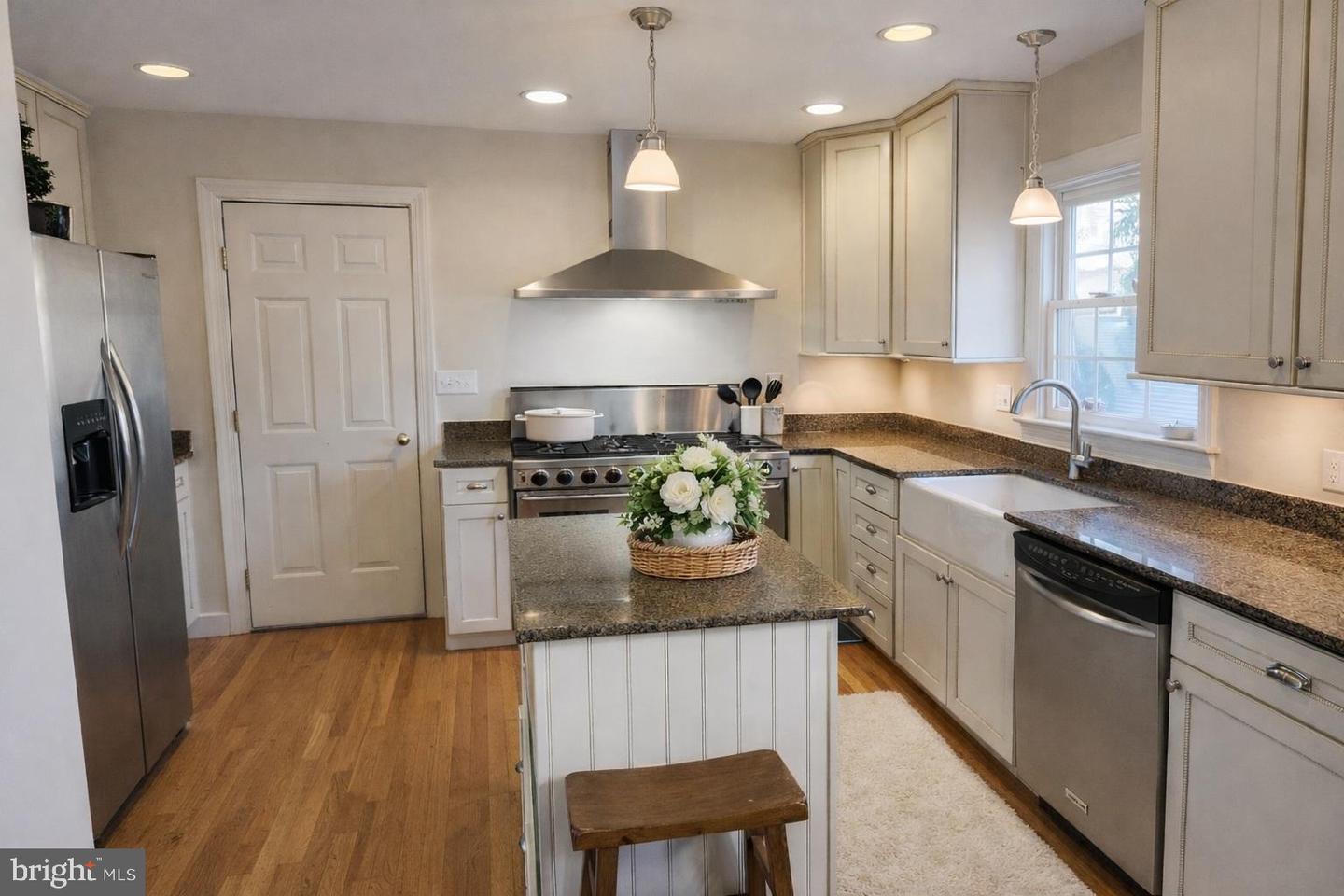 715 SAWDUST DR, MANAKIN SABOT, Virginia 23103, 4 Bedrooms Bedrooms, 14 Rooms Rooms,2 BathroomsBathrooms,Residential,For sale,715 SAWDUST DR,VAGO2000412 MLS # VAGO2000412