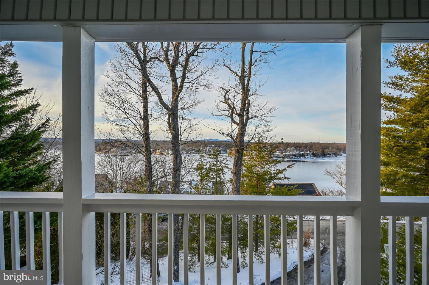 109 WATERSIDE LN, CROSS JUNCTION, Virginia 22625, 3 Bedrooms Bedrooms, ,3 BathroomsBathrooms,Residential,For sale,109 WATERSIDE LN,VAFV2039256 MLS # VAFV2039256