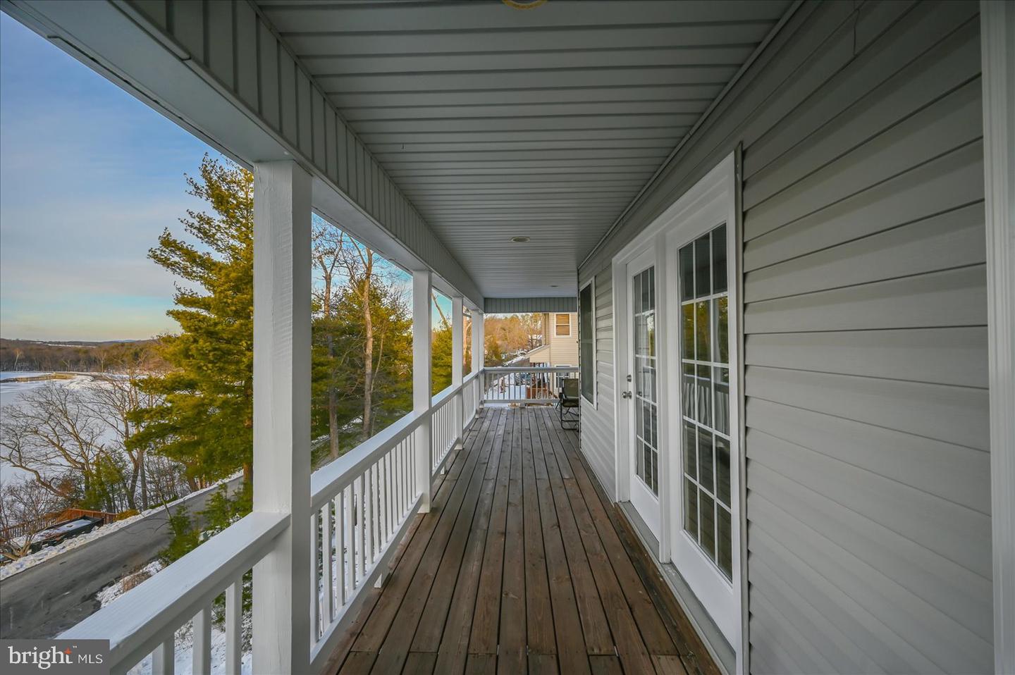 109 WATERSIDE LN, CROSS JUNCTION, Virginia 22625, 3 Bedrooms Bedrooms, ,3 BathroomsBathrooms,Residential,For sale,109 WATERSIDE LN,VAFV2039256 MLS # VAFV2039256