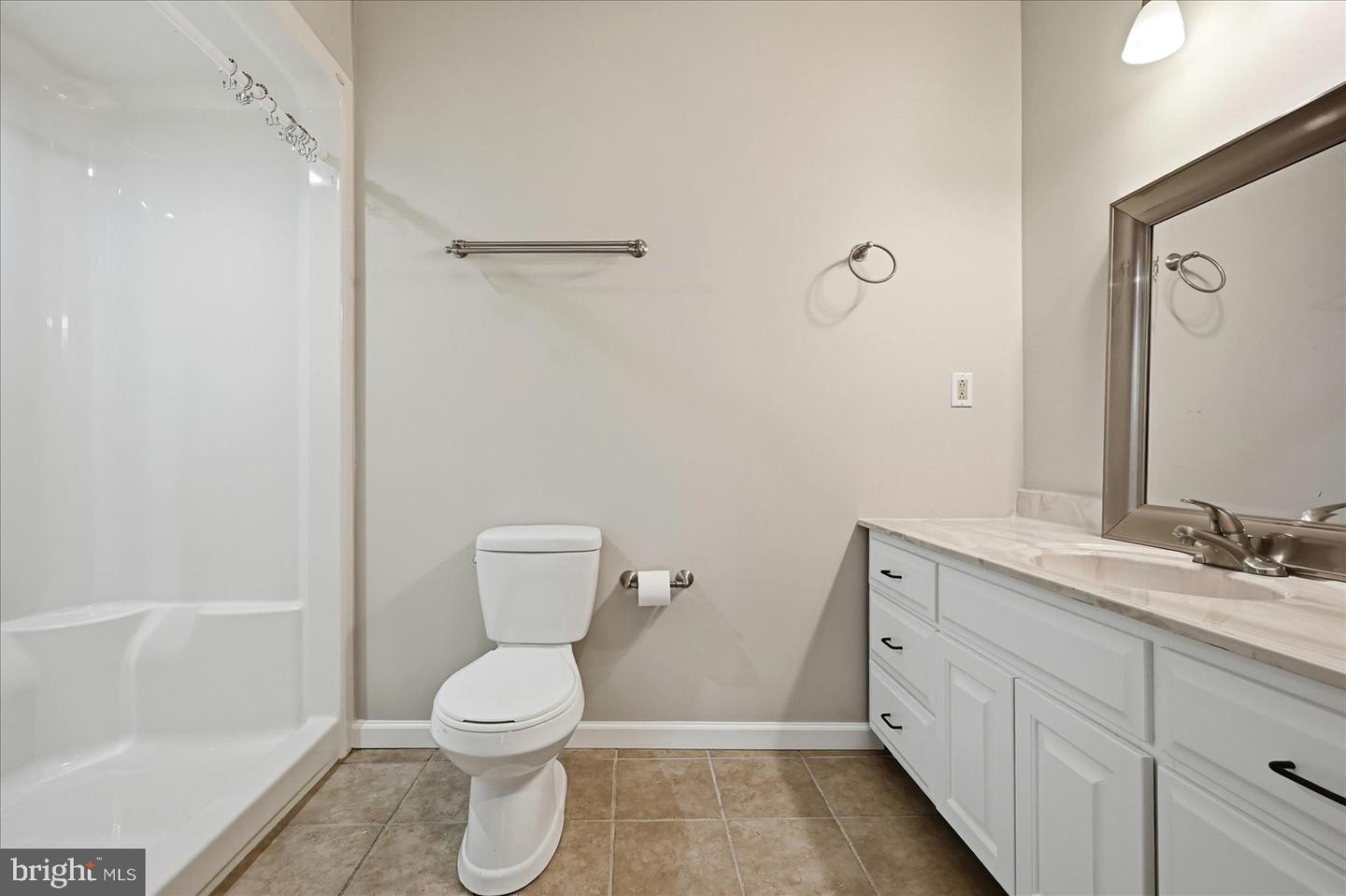 109 WATERSIDE LN, CROSS JUNCTION, Virginia 22625, 3 Bedrooms Bedrooms, ,3 BathroomsBathrooms,Residential,For sale,109 WATERSIDE LN,VAFV2039256 MLS # VAFV2039256