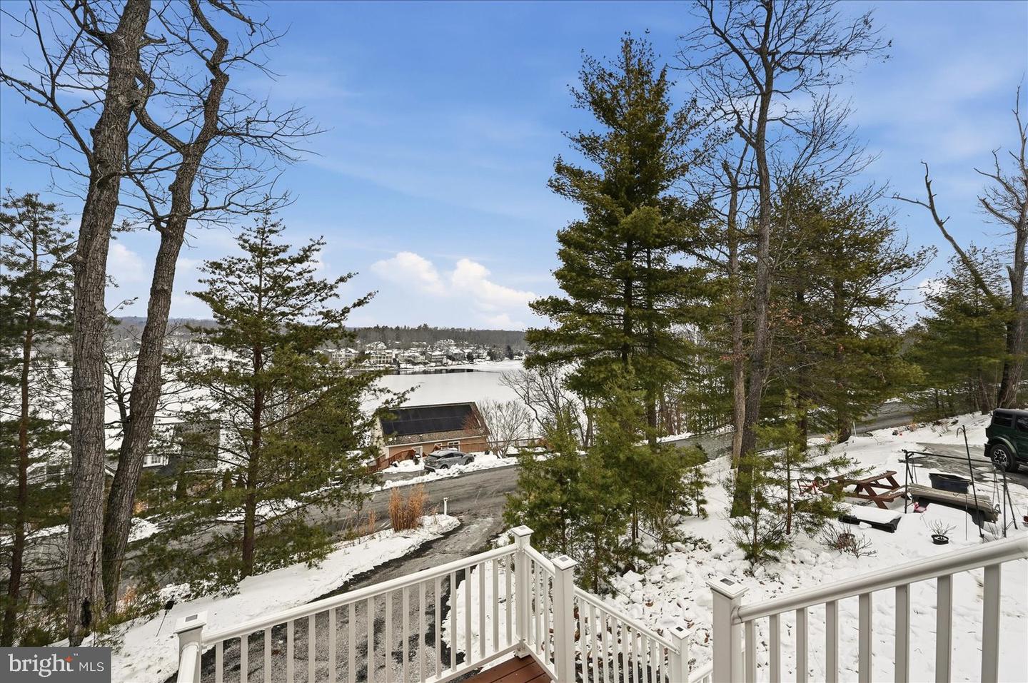 109 WATERSIDE LN, CROSS JUNCTION, Virginia 22625, 3 Bedrooms Bedrooms, ,3 BathroomsBathrooms,Residential,For sale,109 WATERSIDE LN,VAFV2039256 MLS # VAFV2039256