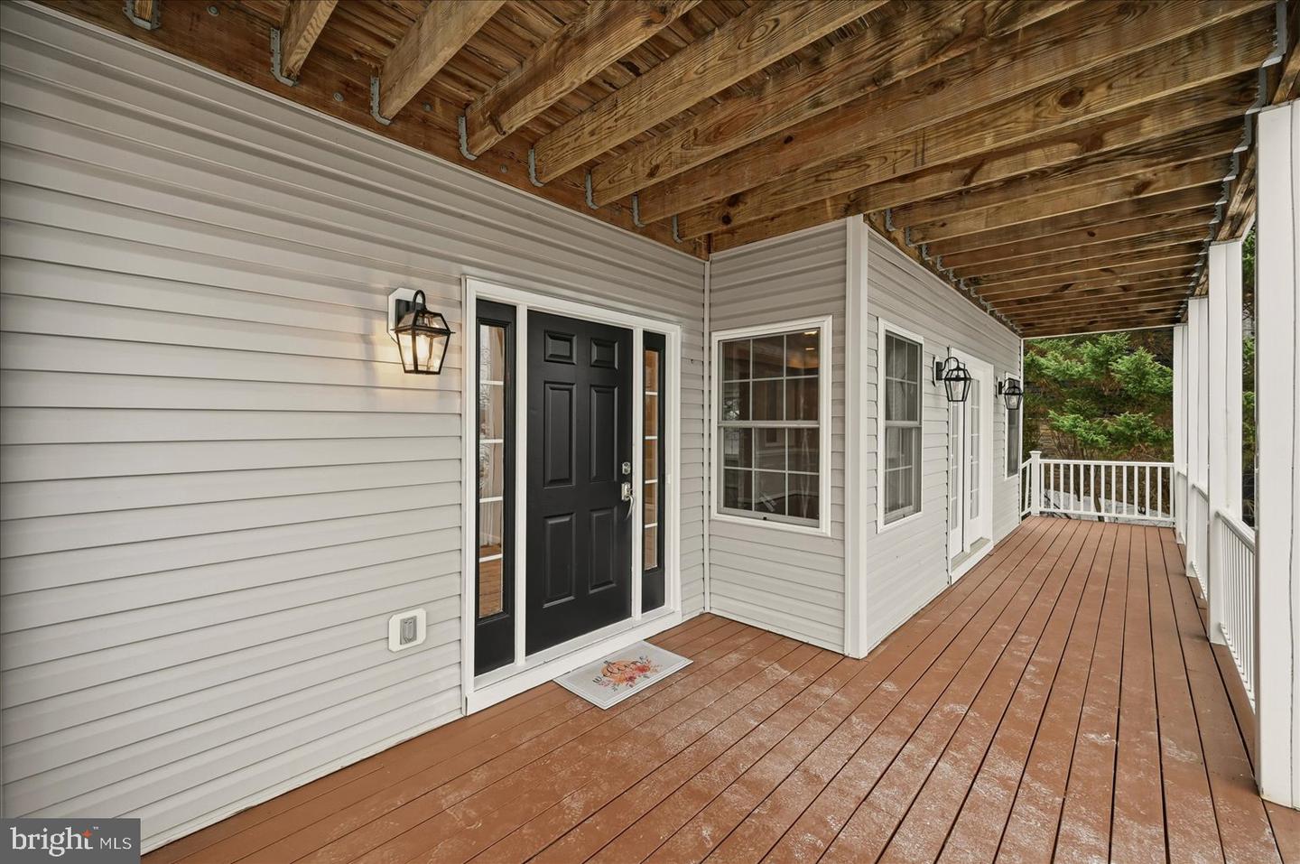 109 WATERSIDE LN, CROSS JUNCTION, Virginia 22625, 3 Bedrooms Bedrooms, ,3 BathroomsBathrooms,Residential,For sale,109 WATERSIDE LN,VAFV2039256 MLS # VAFV2039256