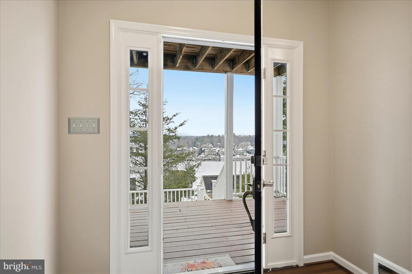 109 WATERSIDE LN, CROSS JUNCTION, Virginia 22625, 3 Bedrooms Bedrooms, ,3 BathroomsBathrooms,Residential,For sale,109 WATERSIDE LN,VAFV2039256 MLS # VAFV2039256