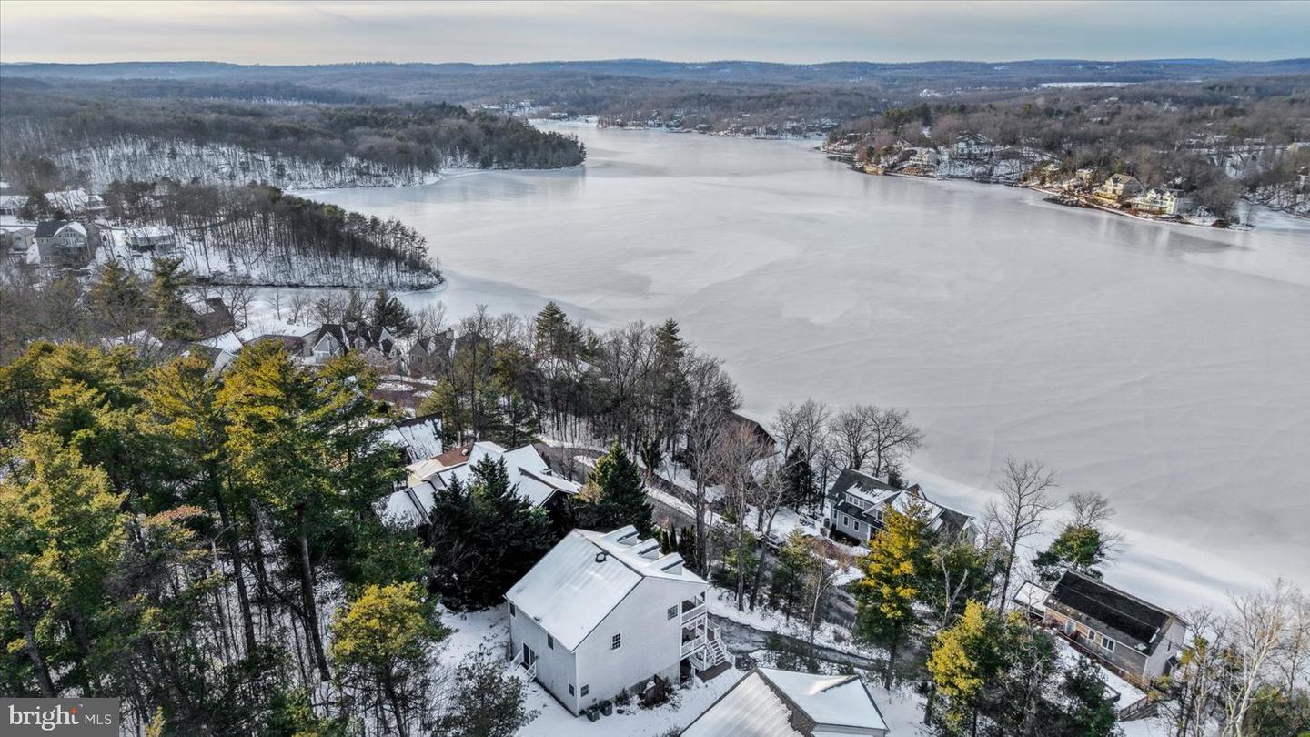 109 WATERSIDE LN, CROSS JUNCTION, Virginia 22625, 3 Bedrooms Bedrooms, ,3 BathroomsBathrooms,Residential,For sale,109 WATERSIDE LN,VAFV2039256 MLS # VAFV2039256