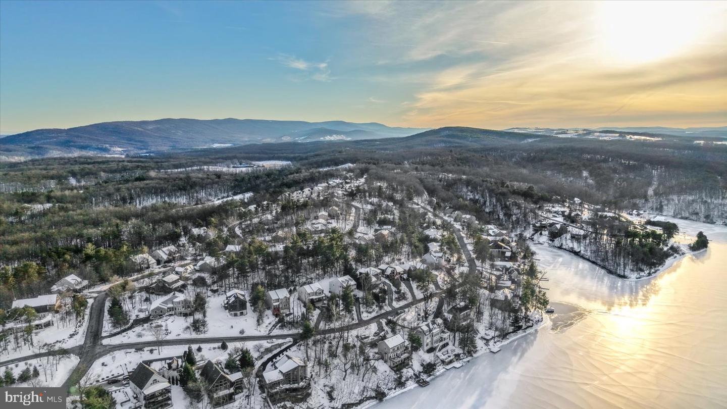 109 WATERSIDE LN, CROSS JUNCTION, Virginia 22625, 3 Bedrooms Bedrooms, ,3 BathroomsBathrooms,Residential,For sale,109 WATERSIDE LN,VAFV2039256 MLS # VAFV2039256