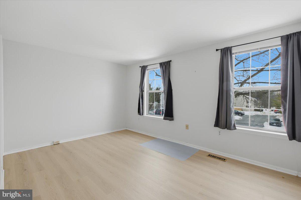 47 QUINCY CT, STERLING, Virginia 20165, 3 Bedrooms Bedrooms, ,1 BathroomBathrooms,Residential,For sale,47 QUINCY CT,VALO2115028 MLS # VALO2115028