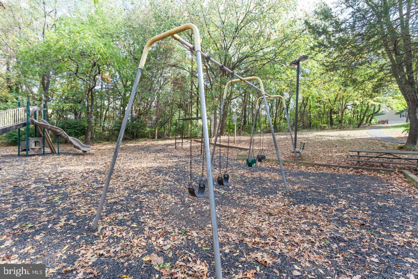 47 QUINCY CT, STERLING, Virginia 20165, 3 Bedrooms Bedrooms, ,1 BathroomBathrooms,Residential,For sale,47 QUINCY CT,VALO2115028 MLS # VALO2115028