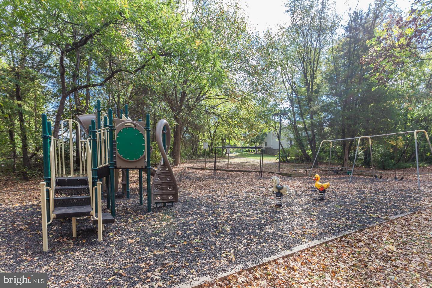 47 QUINCY CT, STERLING, Virginia 20165, 3 Bedrooms Bedrooms, ,1 BathroomBathrooms,Residential,For sale,47 QUINCY CT,VALO2115028 MLS # VALO2115028