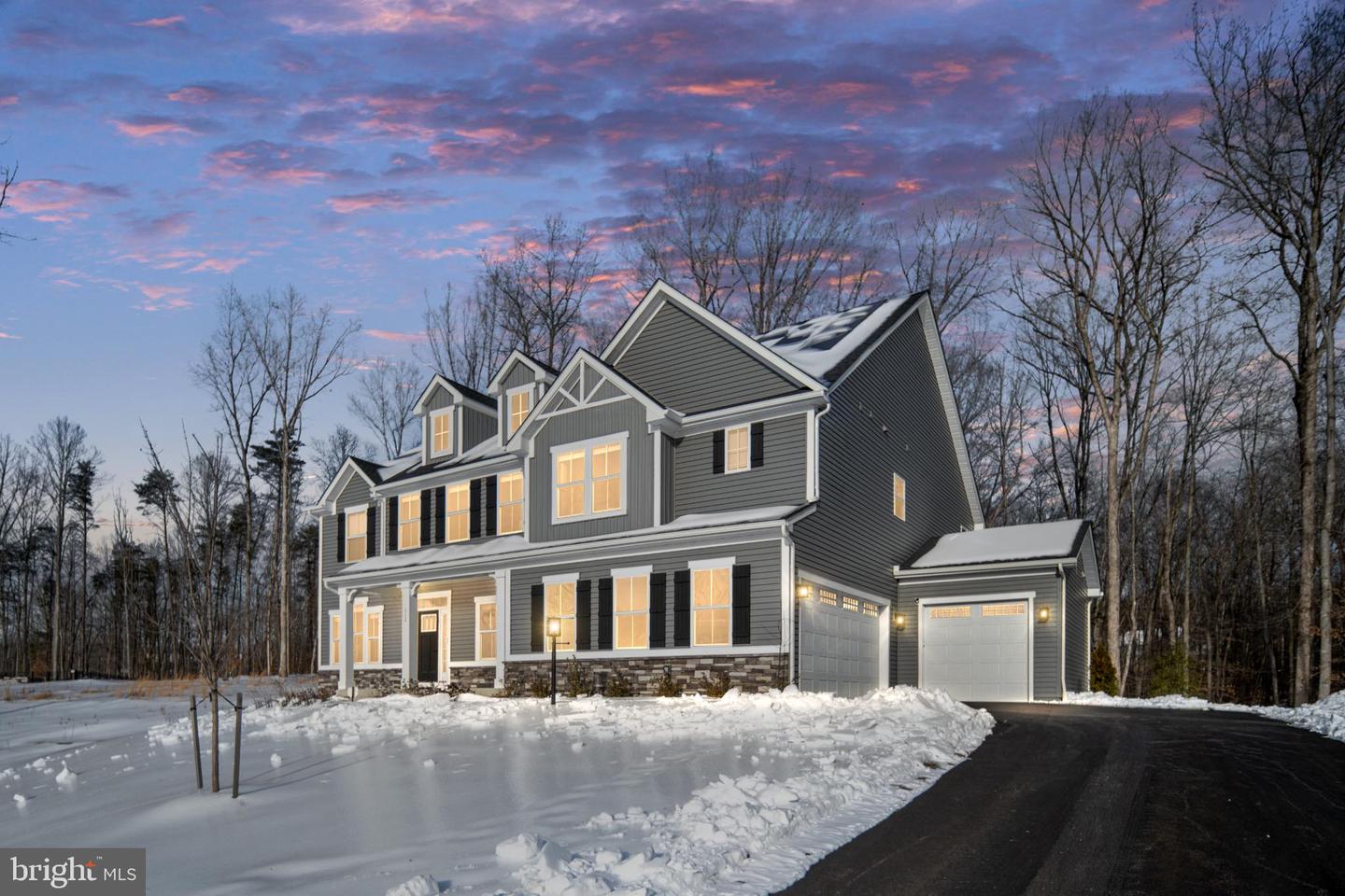 112 LAKE BLUFF COURT, FREDERICKSBURG, Virginia 22406, 5 Bedrooms Bedrooms, 20 Rooms Rooms,5 BathroomsBathrooms,Residential,For sale,112 LAKE BLUFF COURT,VAST2045642 MLS # VAST2045642