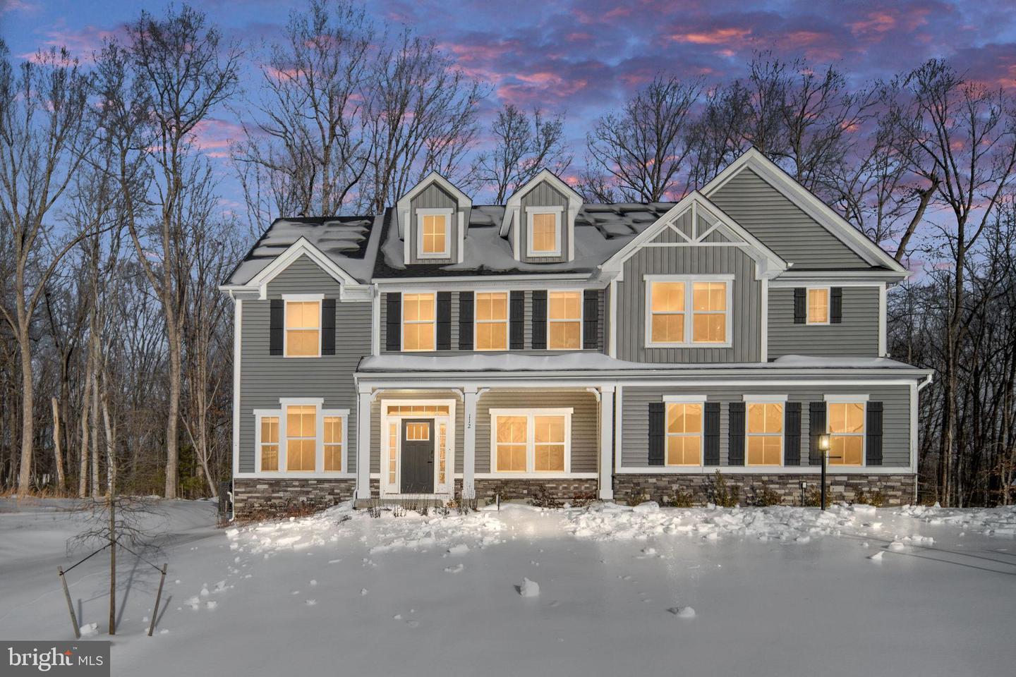 112 LAKE BLUFF COURT, FREDERICKSBURG, Virginia 22406, 5 Bedrooms Bedrooms, 20 Rooms Rooms,5 BathroomsBathrooms,Residential,For sale,112 LAKE BLUFF COURT,VAST2045642 MLS # VAST2045642