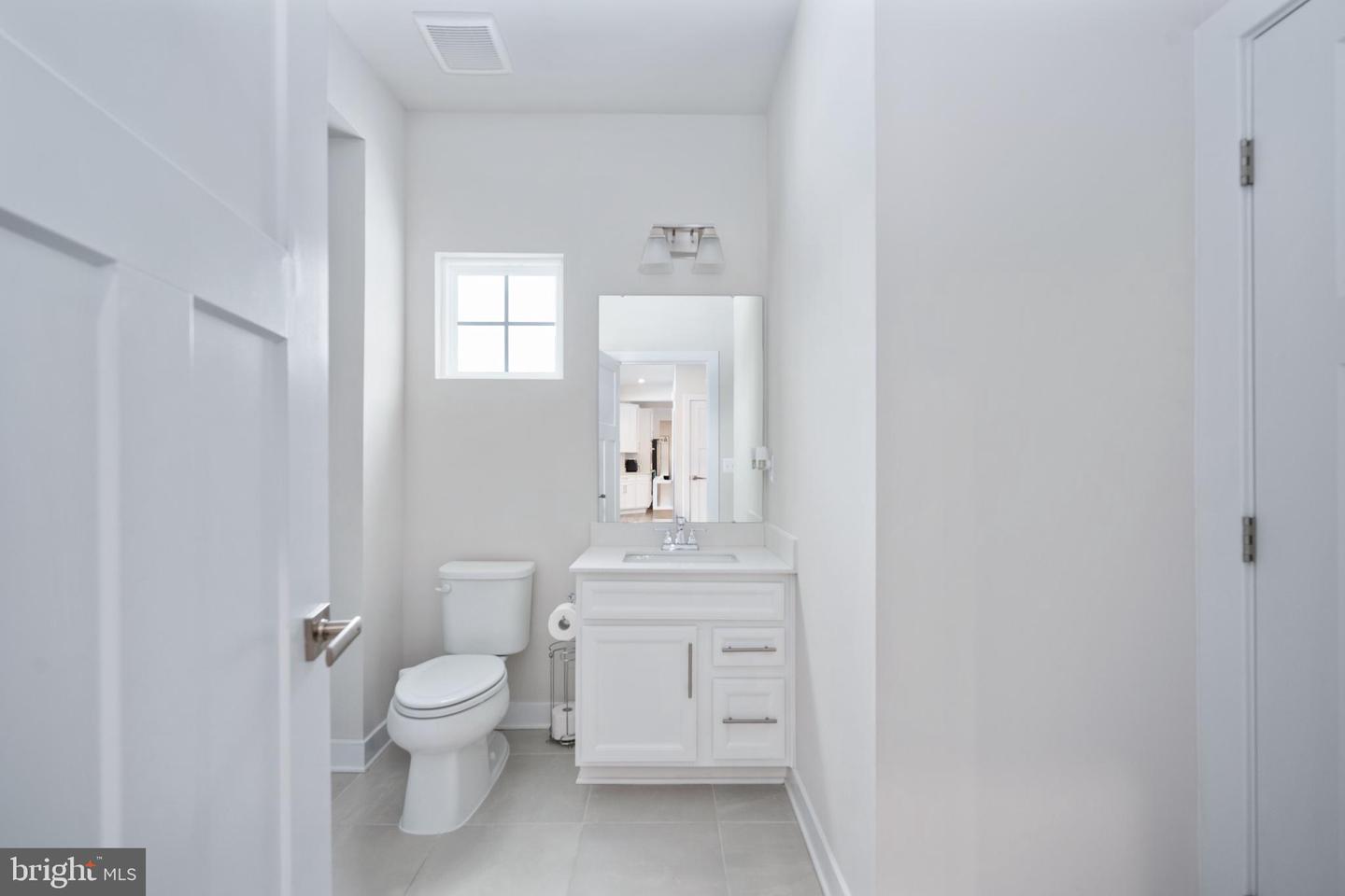 112 LAKE BLUFF COURT, FREDERICKSBURG, Virginia 22406, 5 Bedrooms Bedrooms, 20 Rooms Rooms,5 BathroomsBathrooms,Residential,For sale,112 LAKE BLUFF COURT,VAST2045642 MLS # VAST2045642