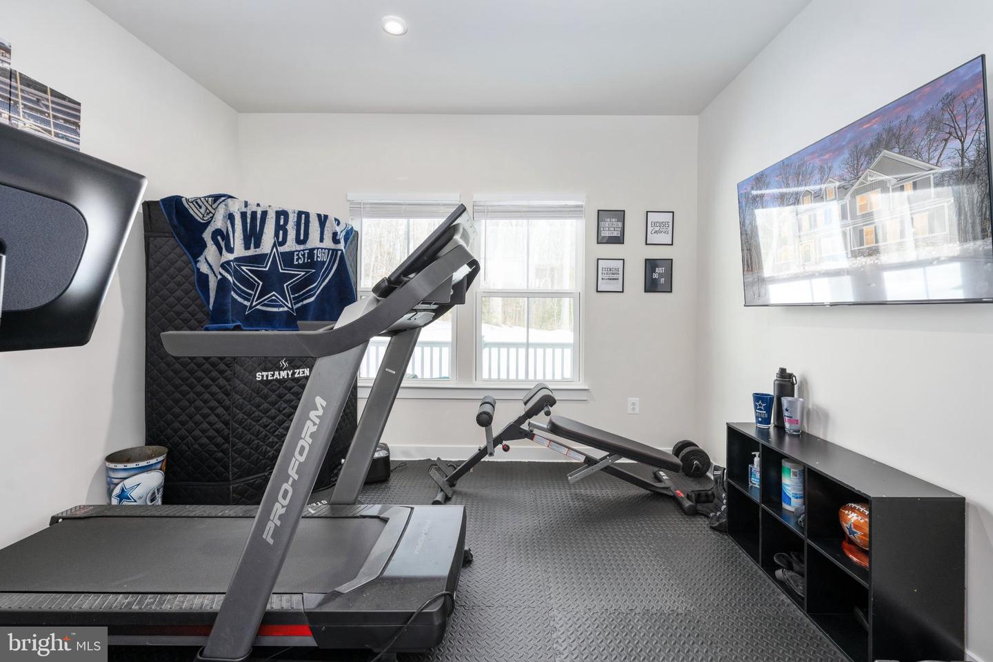 112 LAKE BLUFF COURT, FREDERICKSBURG, Virginia 22406, 5 Bedrooms Bedrooms, 20 Rooms Rooms,5 BathroomsBathrooms,Residential,For sale,112 LAKE BLUFF COURT,VAST2045642 MLS # VAST2045642