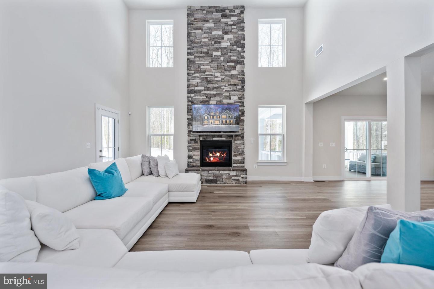 112 LAKE BLUFF COURT, FREDERICKSBURG, Virginia 22406, 5 Bedrooms Bedrooms, 20 Rooms Rooms,5 BathroomsBathrooms,Residential,For sale,112 LAKE BLUFF COURT,VAST2045642 MLS # VAST2045642